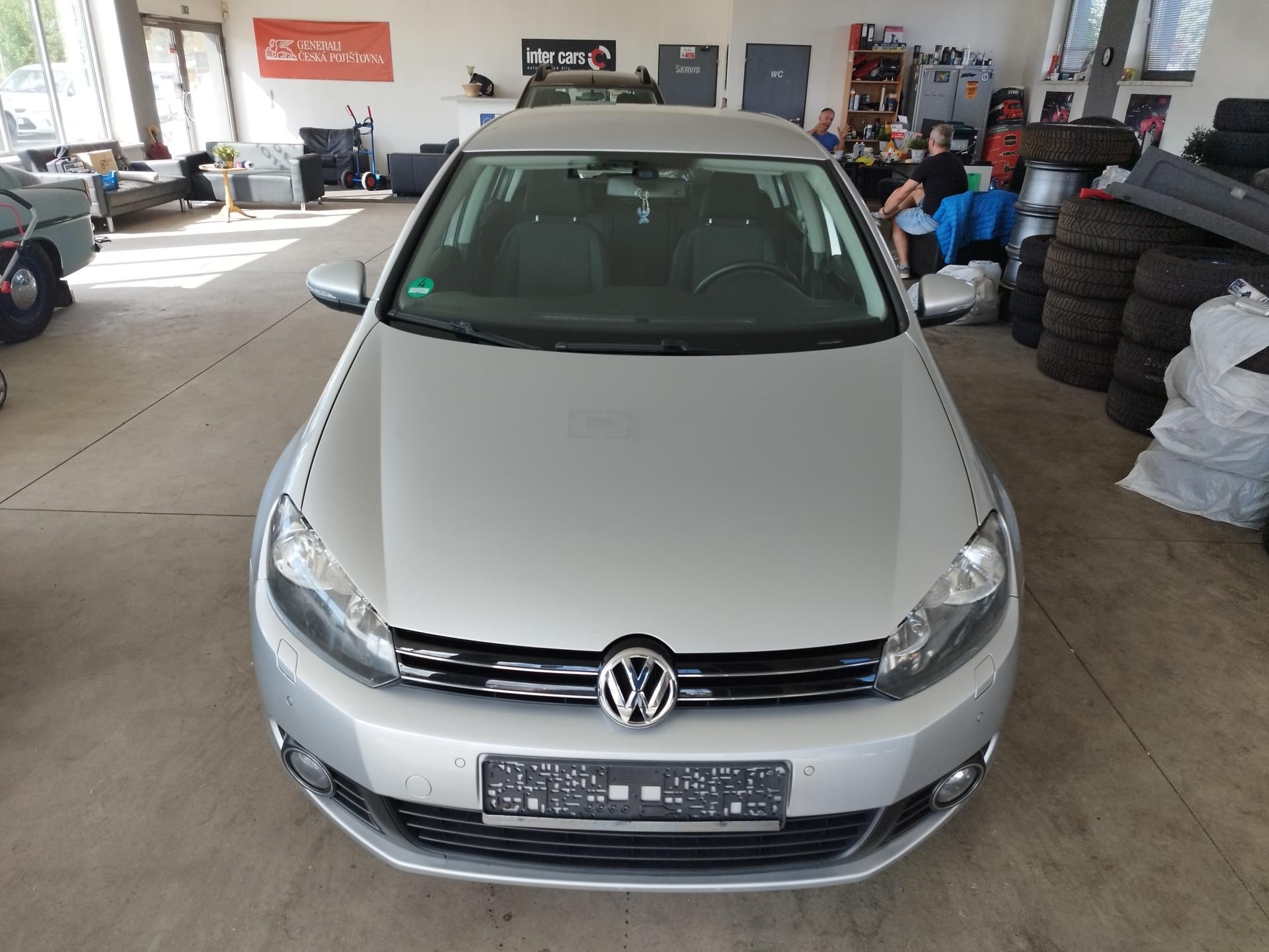 Volkswagen Golf, 1,4TSI,90KW,DSG,ALU,NOVÉ ROZV. - fotka 3
