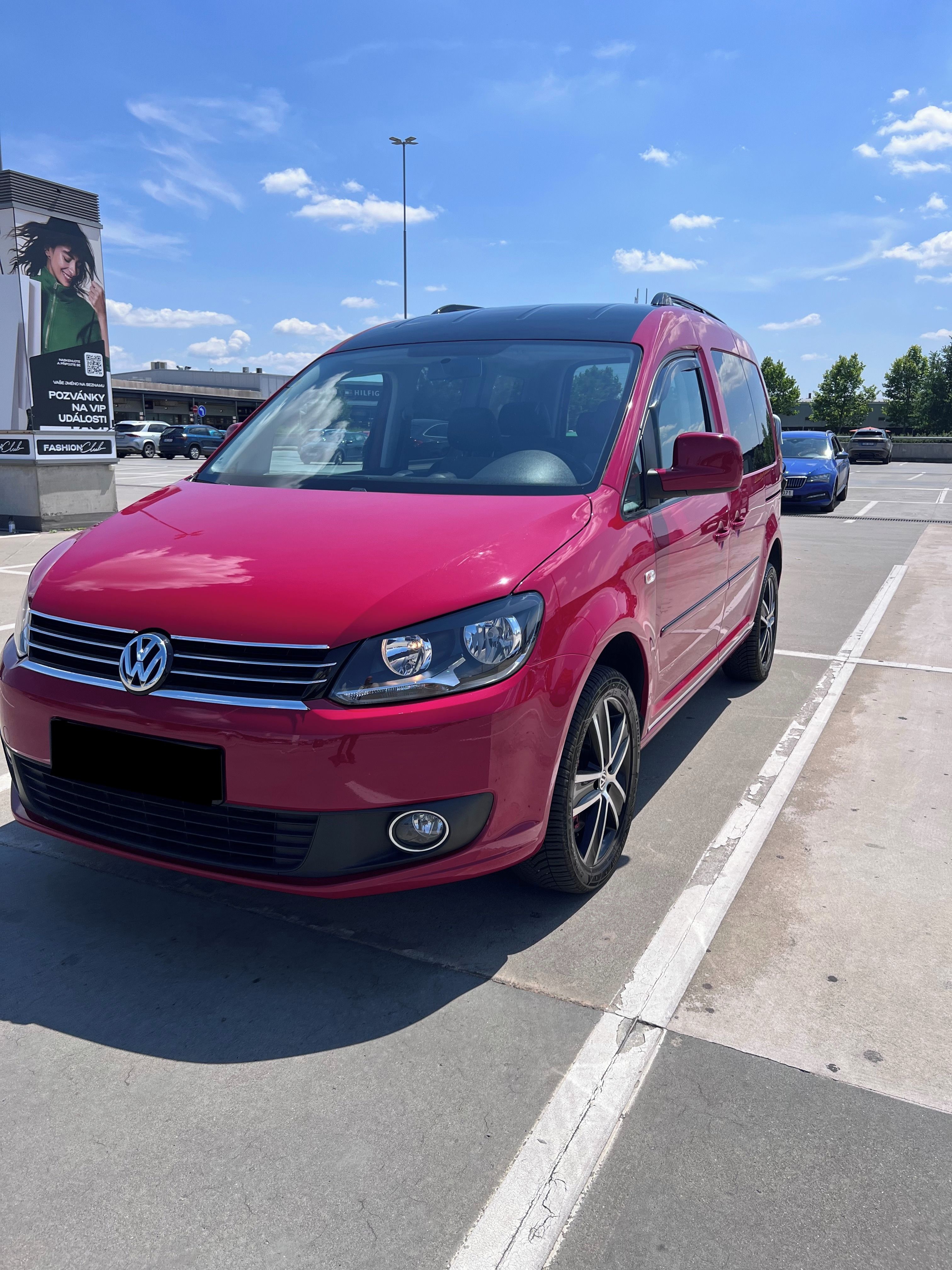 Volkswagen Caddy, 2.0 TDI Kůže/Alcantara