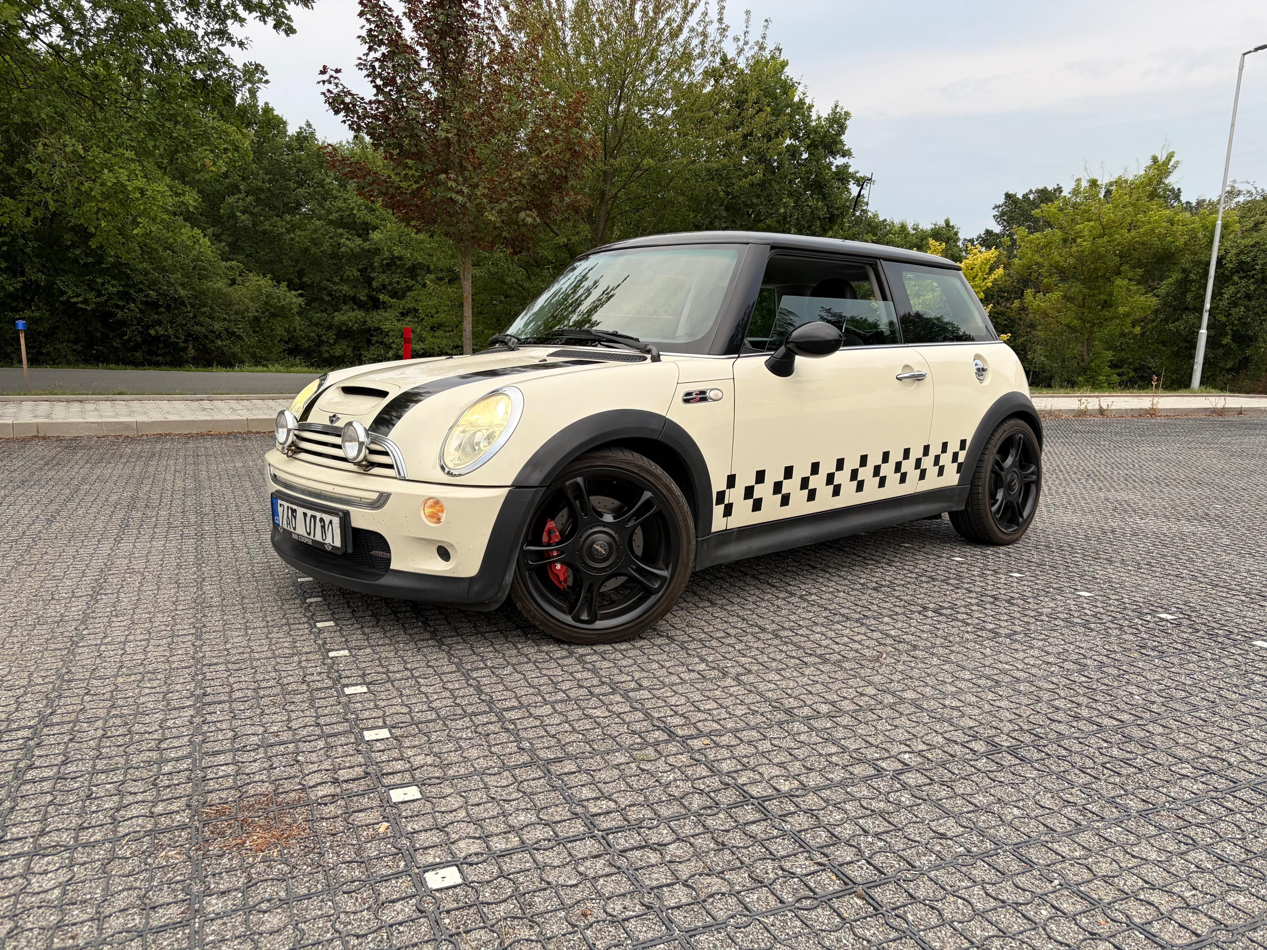 Mini Cooper S, John Cooper Works - 147kw - fotka 3