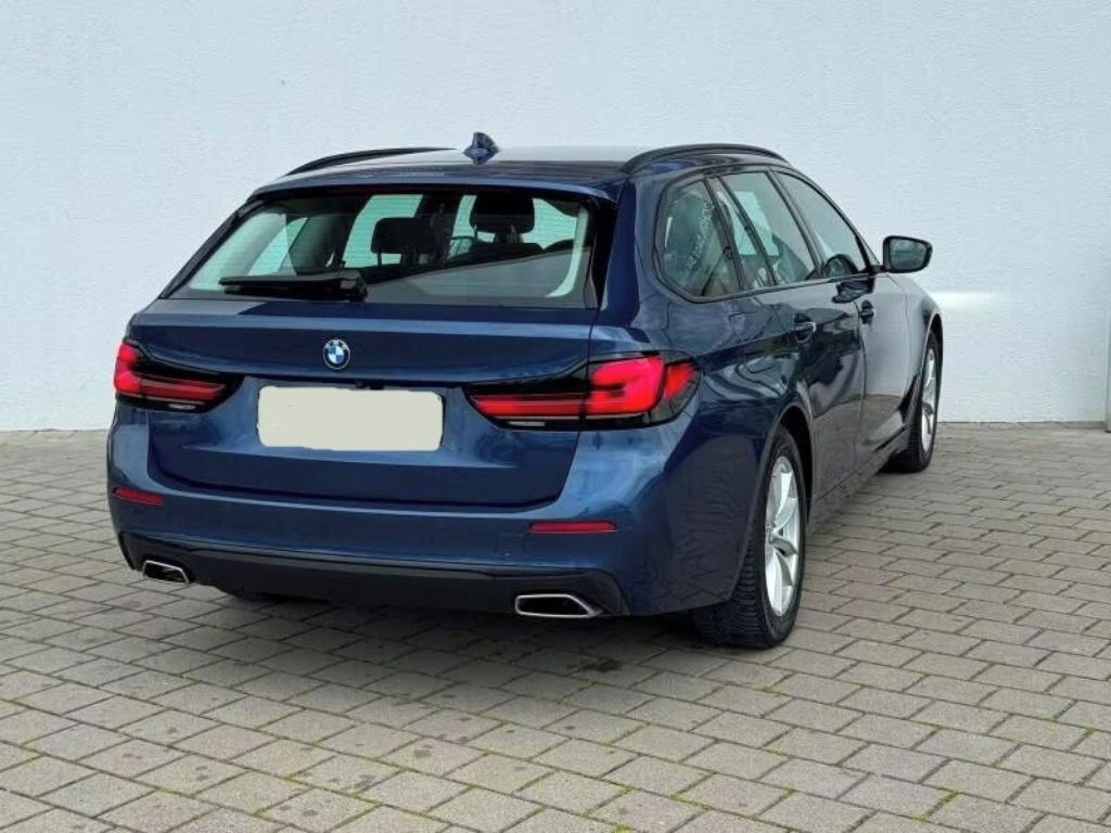 BMW Řada 5, 520 d Touring*Kůže*Navi*Led* - fotka 2