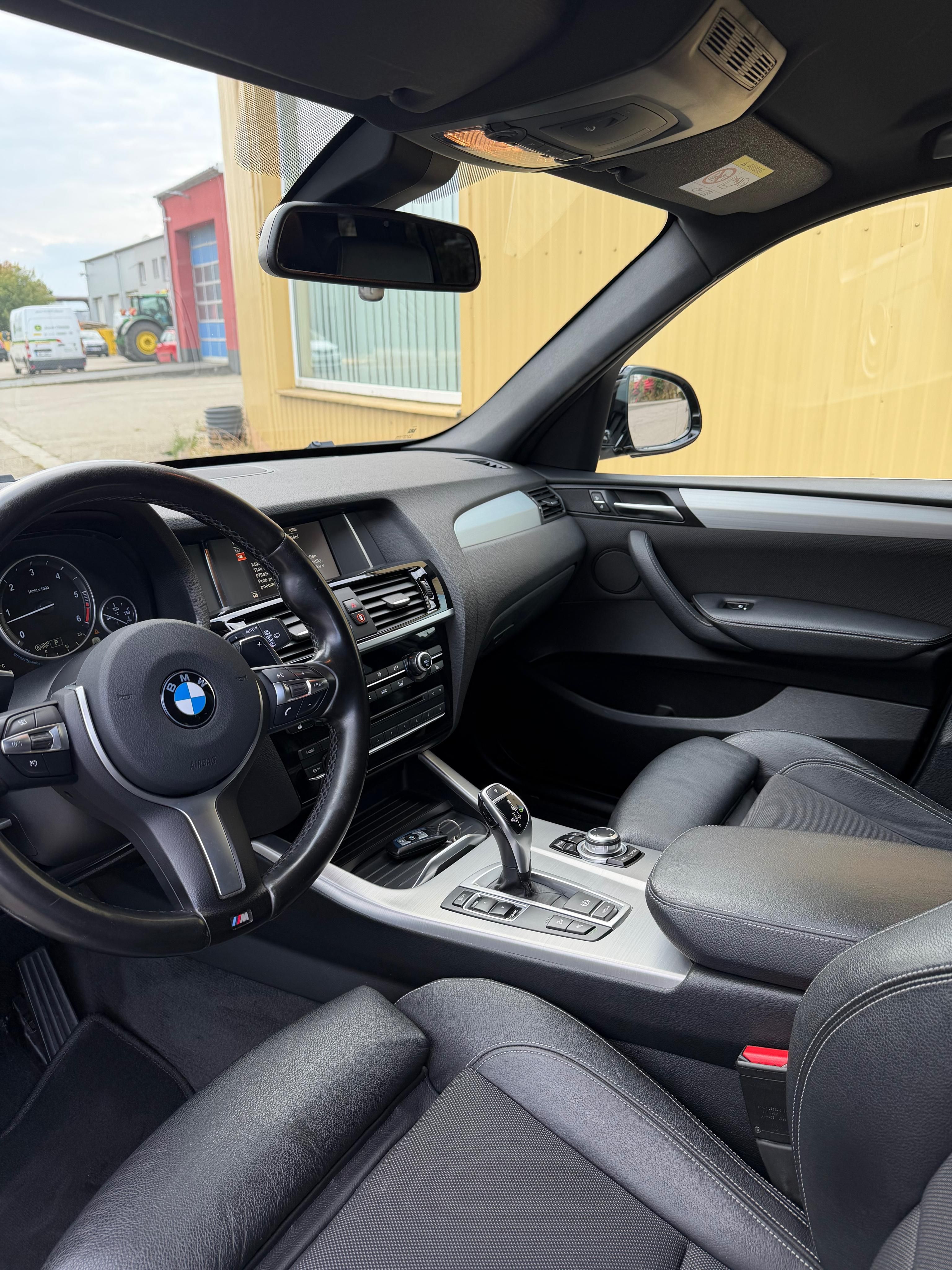 BMW X3, xDrive30d - fotka 6