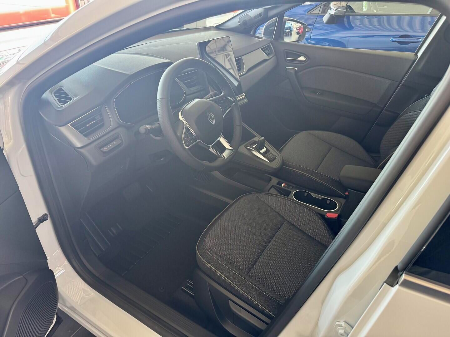Renault Symbioz, Techno E-Tech 160 1.8 105 kW - fotka 6