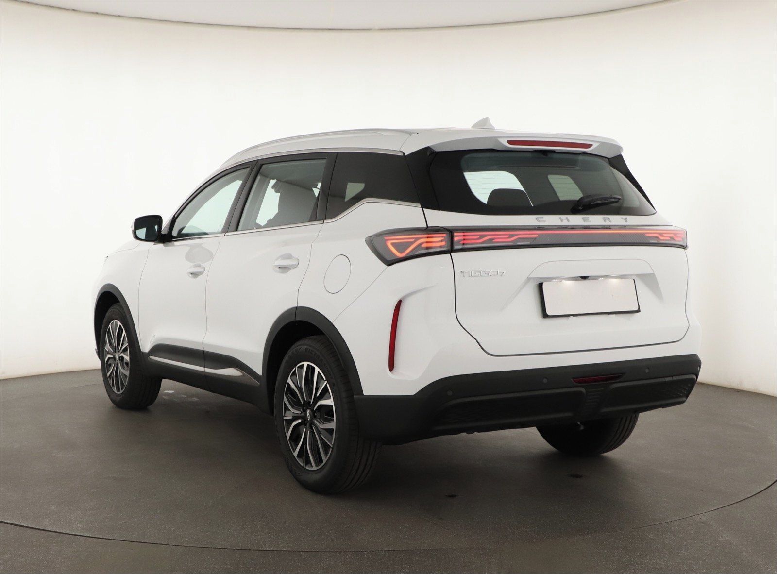 Chery Tiggo 7, 1.6 TGDI, Luxury, LUXURY - fotka 3