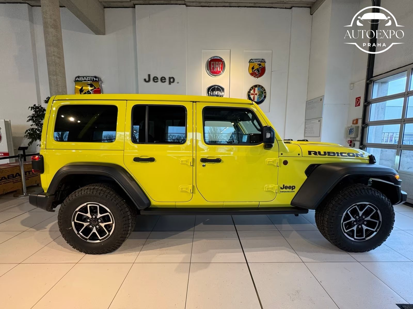 Jeep Wrangler, Rubicon 2.0l Sky 200kW - fotka 6
