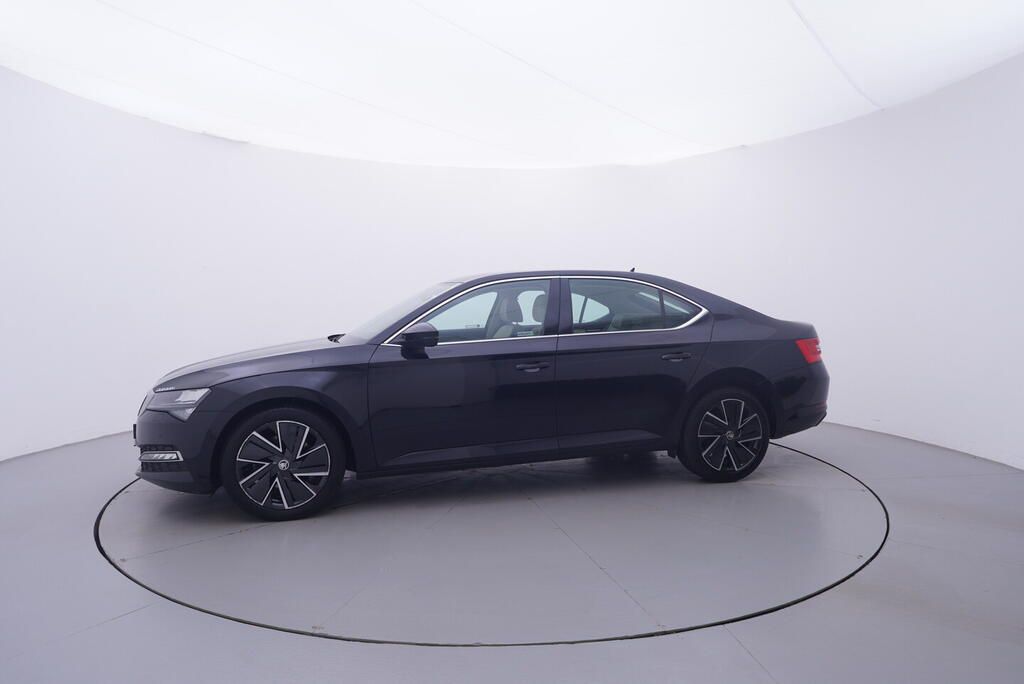 Škoda Superb, Style 2.0 TDI 147 kW - fotka 2