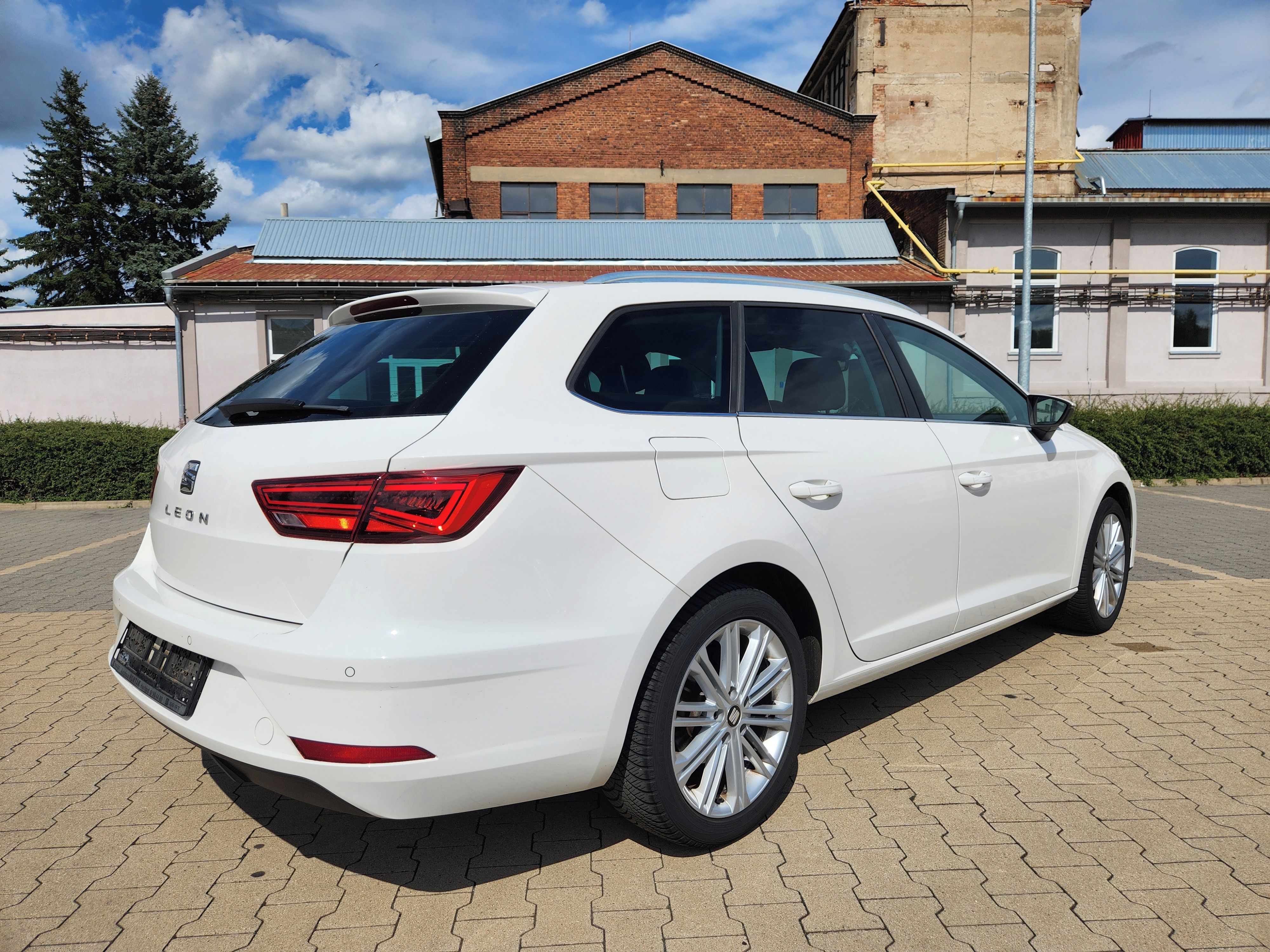 Seat Leon, 1.4TSi 110kW Xcellence, KESSY - fotka 5