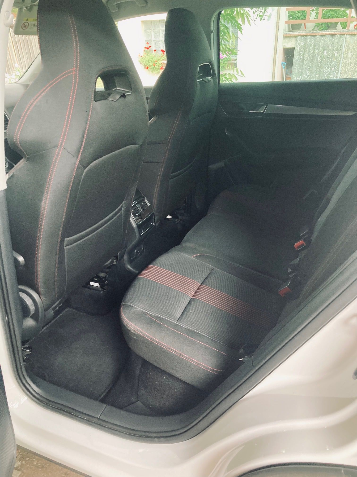 Škoda Karoq, 2.0 TDI 140kW 4x4 - fotka 5