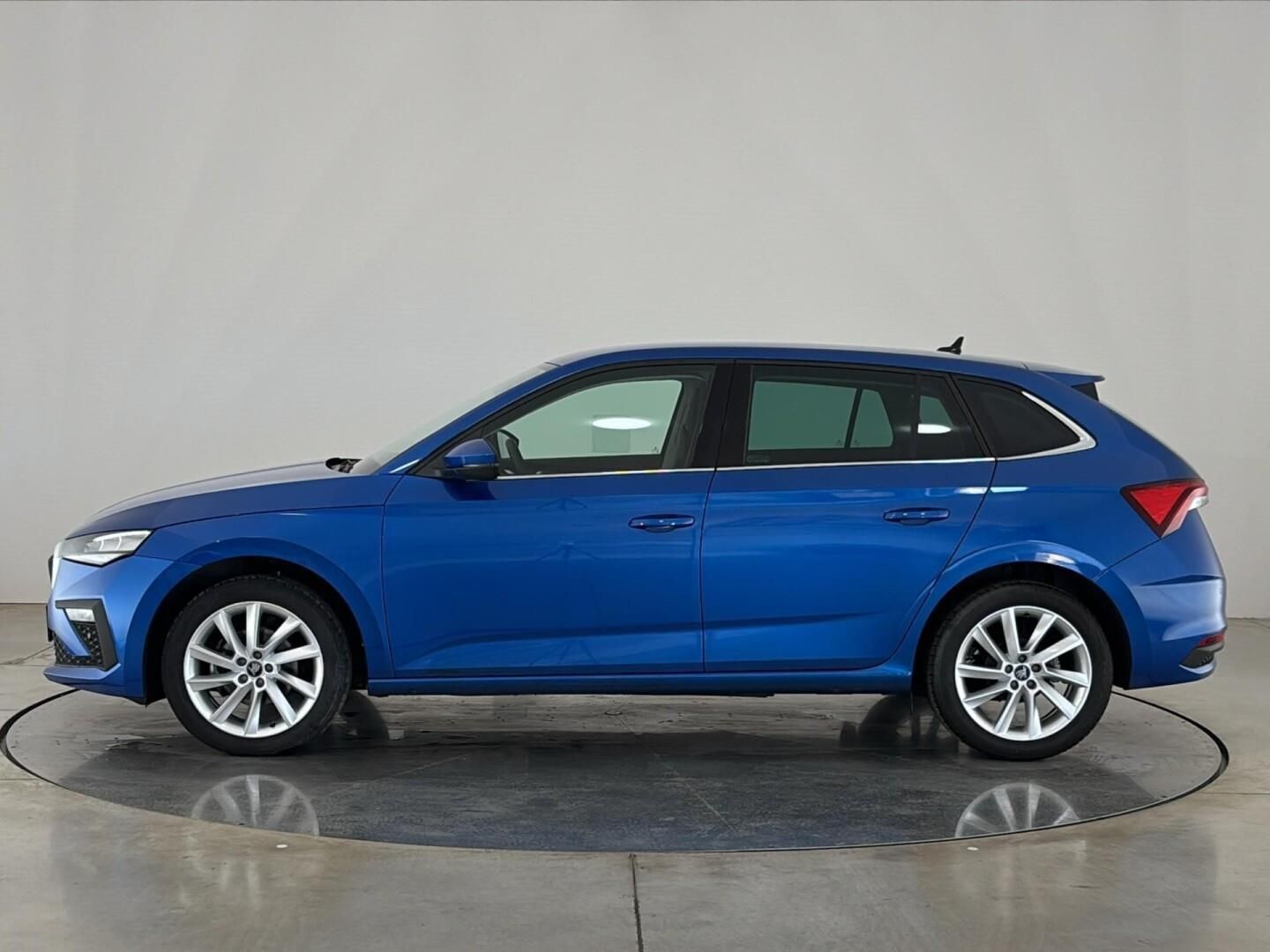 Škoda Scala, 1.0 TSI / 85 kW Top Selection - fotka 3