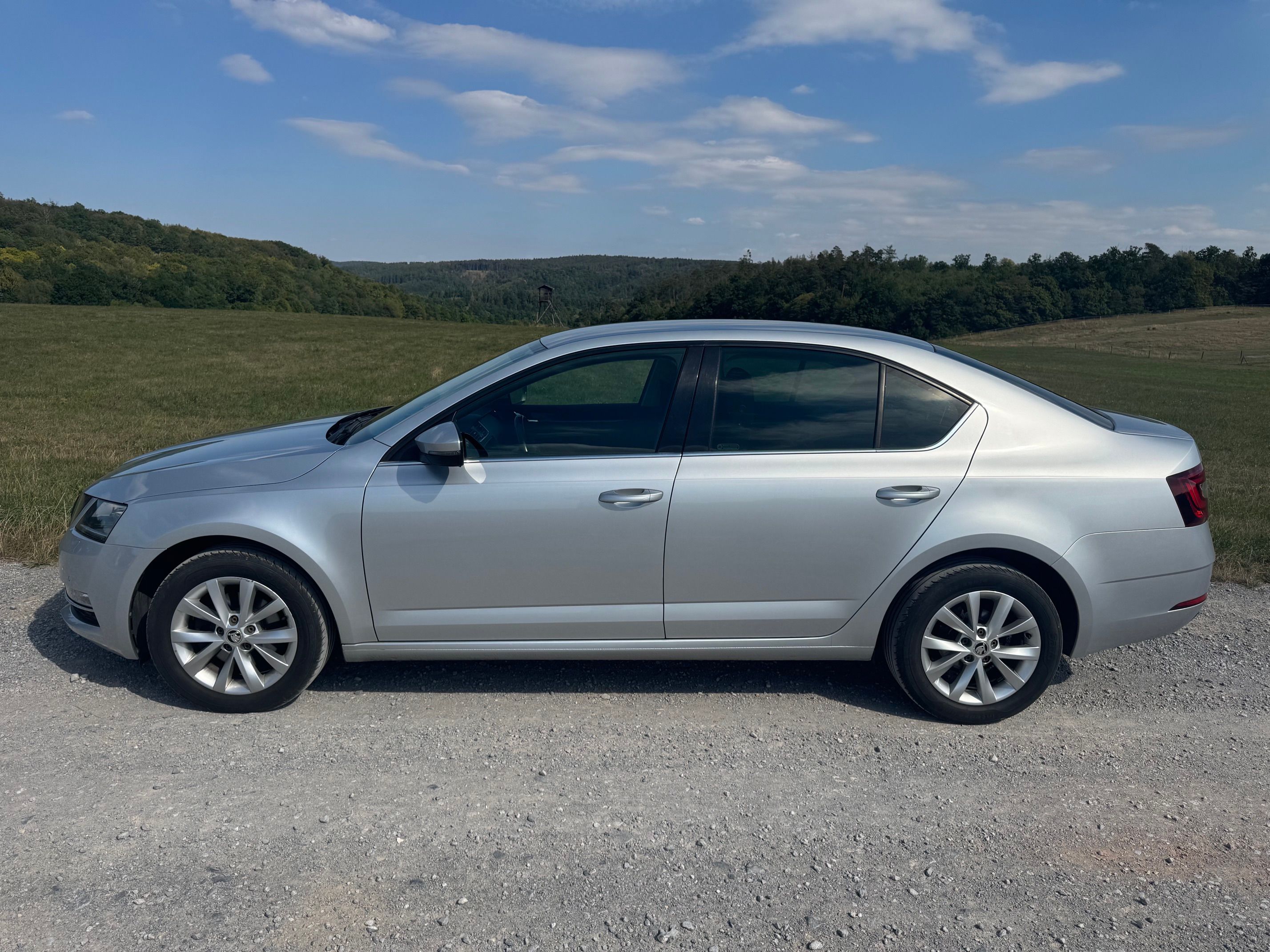 Škoda Octavia, 2.0TDI DSG STYLE+ ACC LED ČR - fotka 5