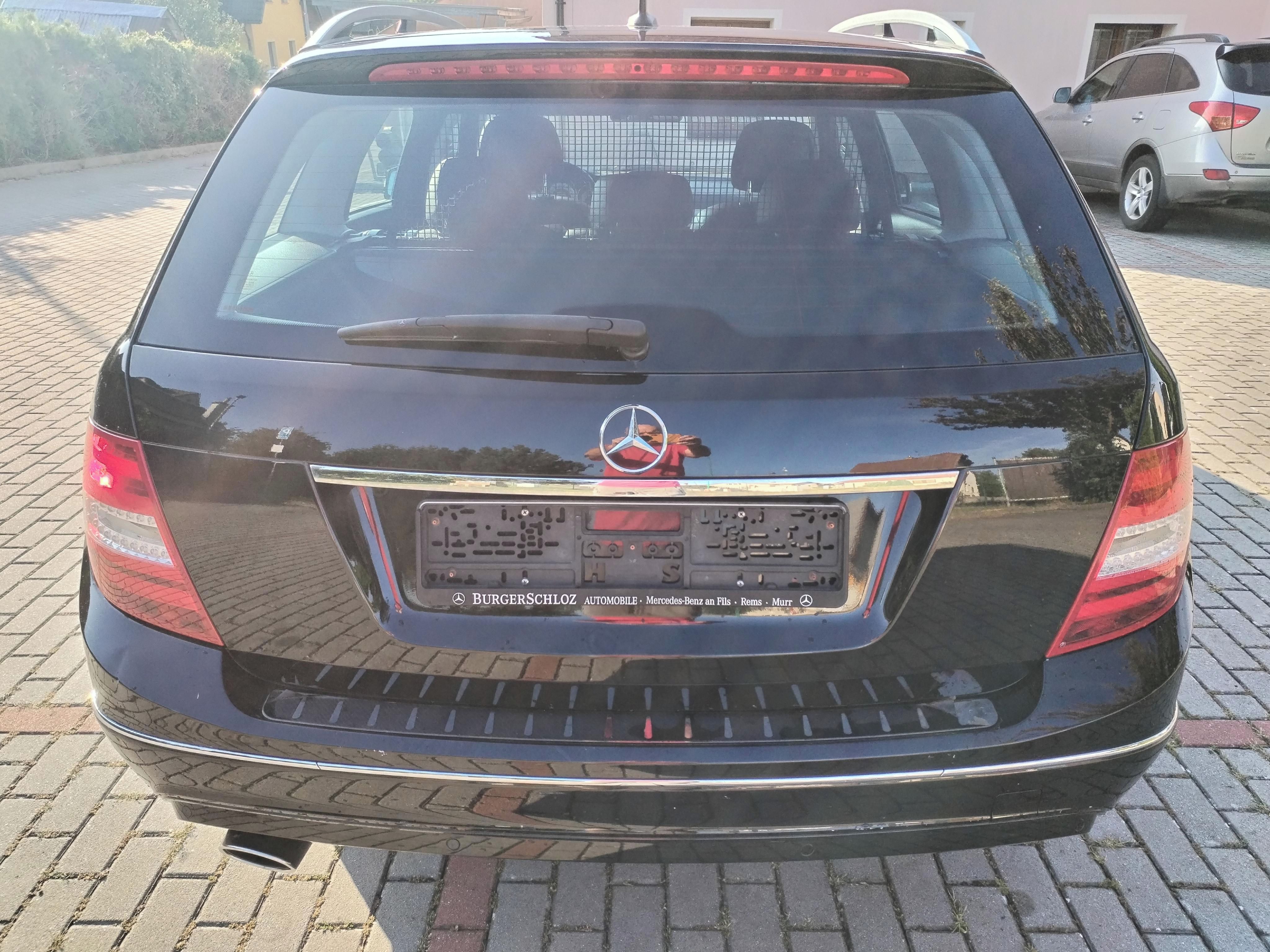 Mercedes-Benz Třídy C, C 250 CDI 150KW TOP STAV - fotka 5