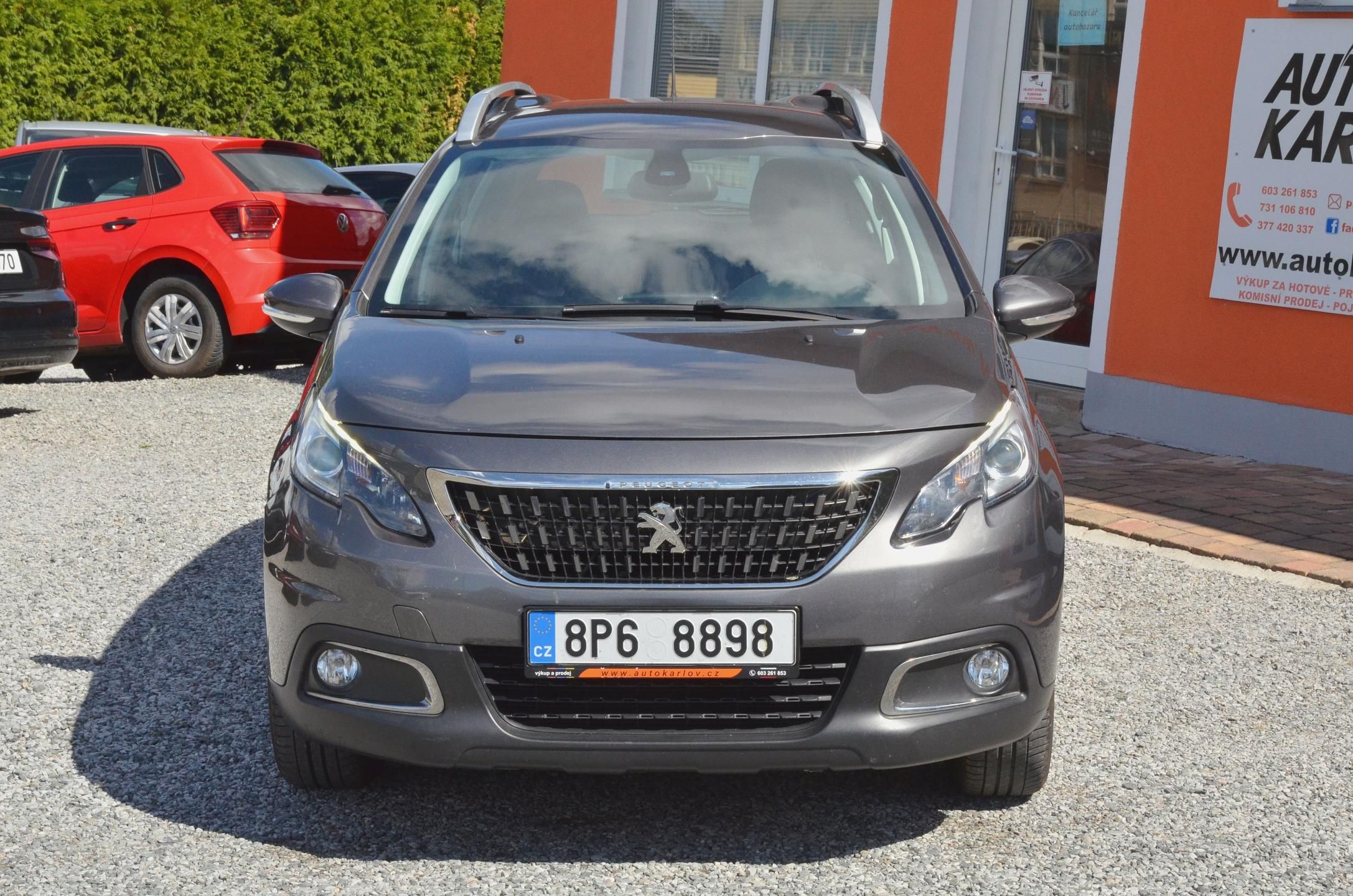 Peugeot 2008, 1.2 PT 60kW KLIMA / TAŽNÉ - fotka 2