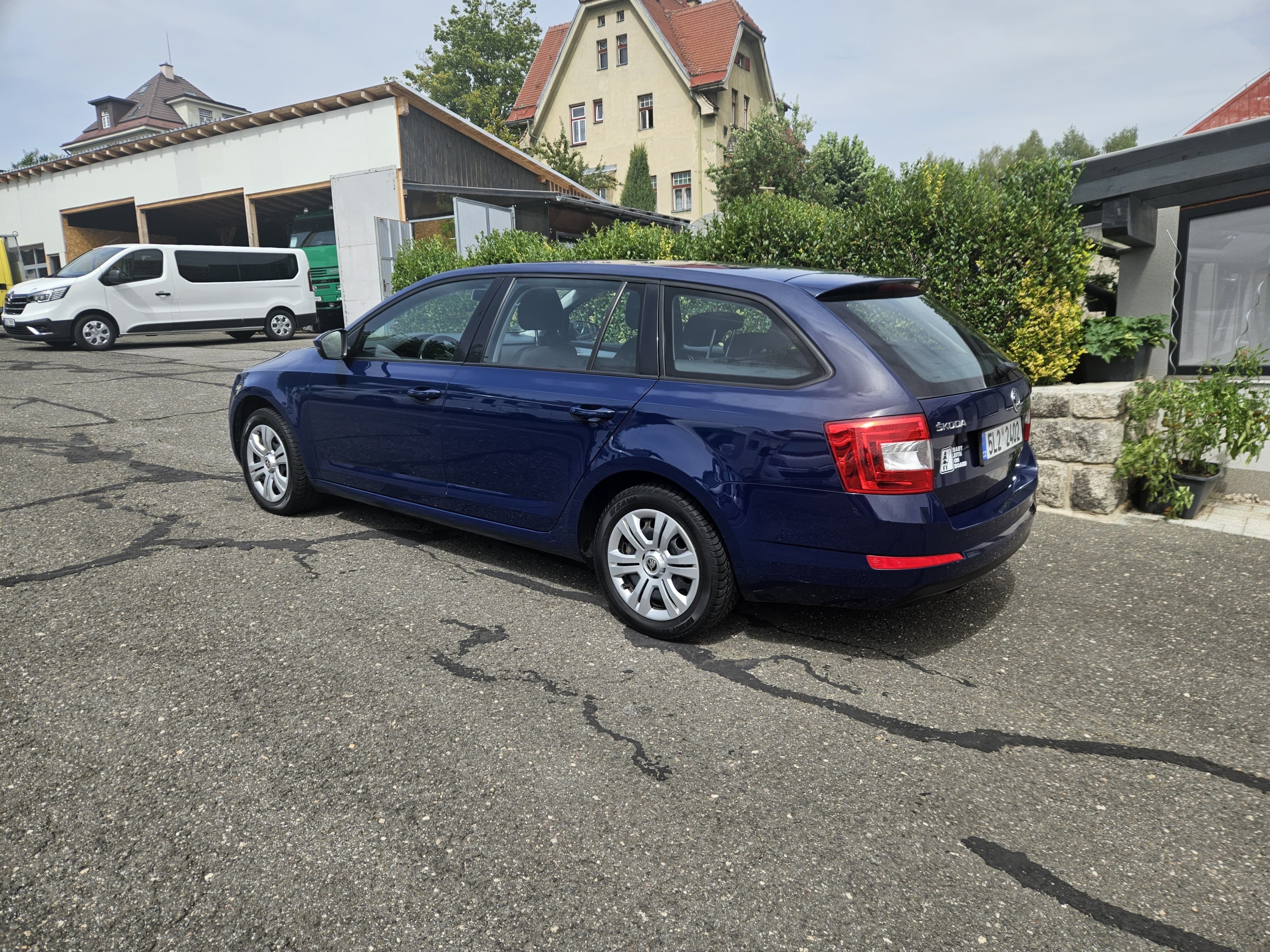 Škoda Octavia, 2.0 TDI - fotka 4