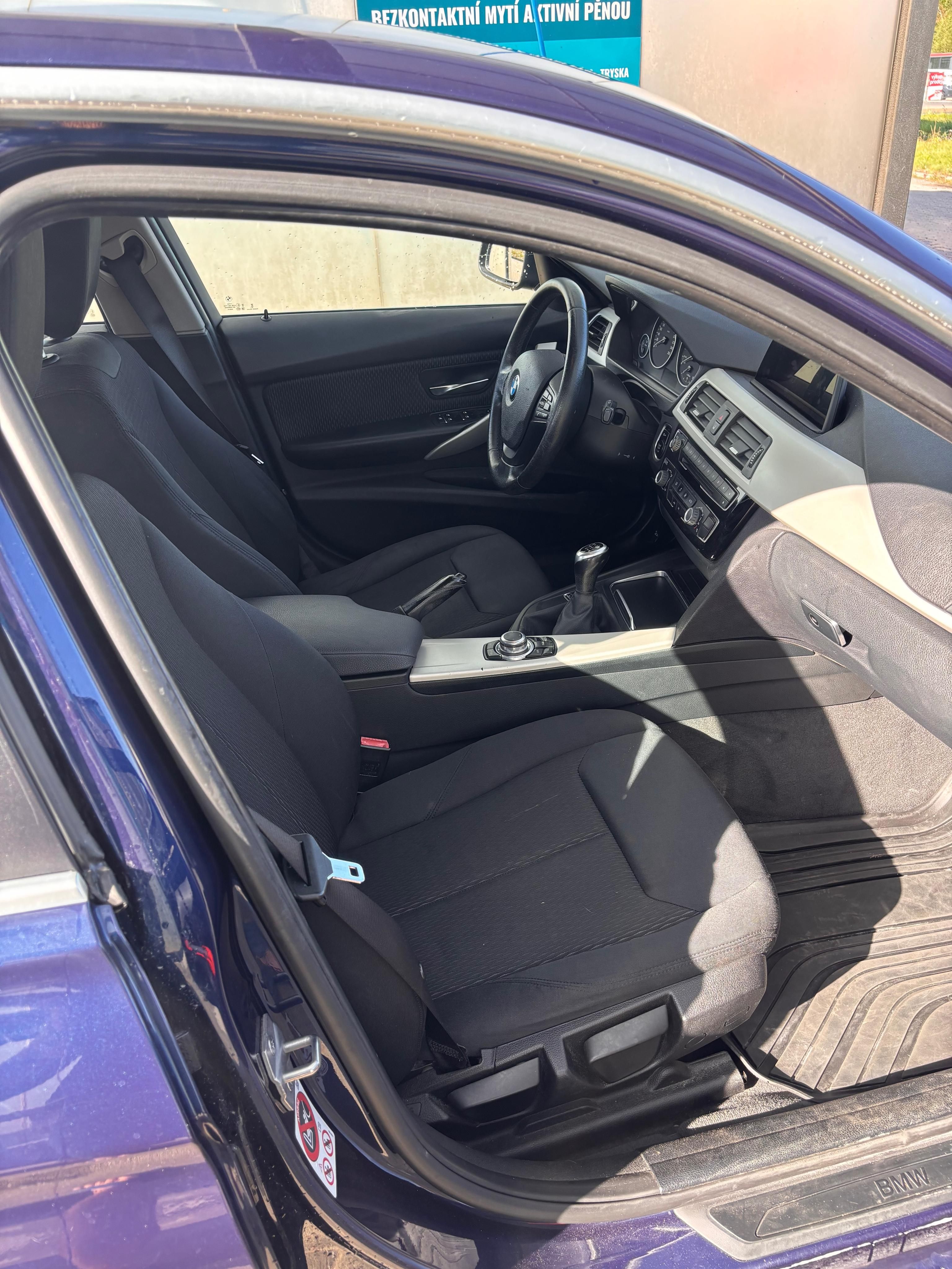 BMW Řada 3, 318D(2.0d)xdrive facelift - fotka 3