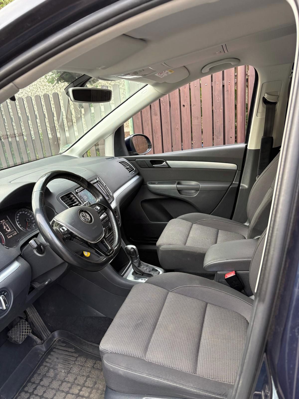 Volkswagen Sharan, Volkswagen Sharan 2.0 TDI 110 - fotka 5
