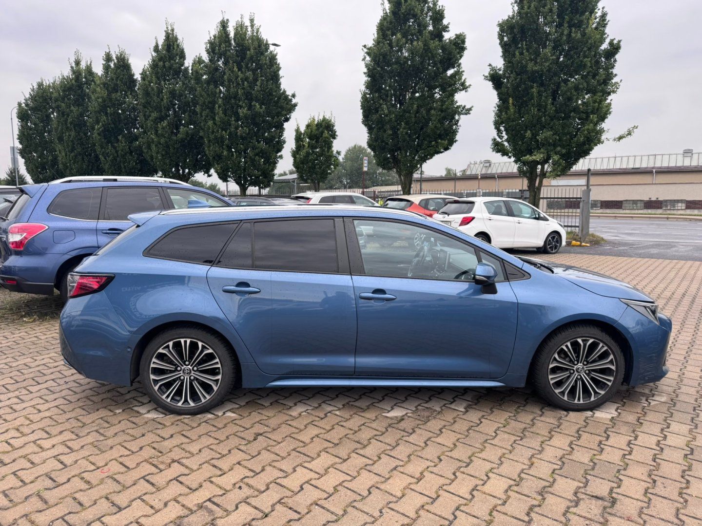 Toyota Corolla, 1,2i 85KW TURBO SPOJKA 2. MAJ - fotka 6
