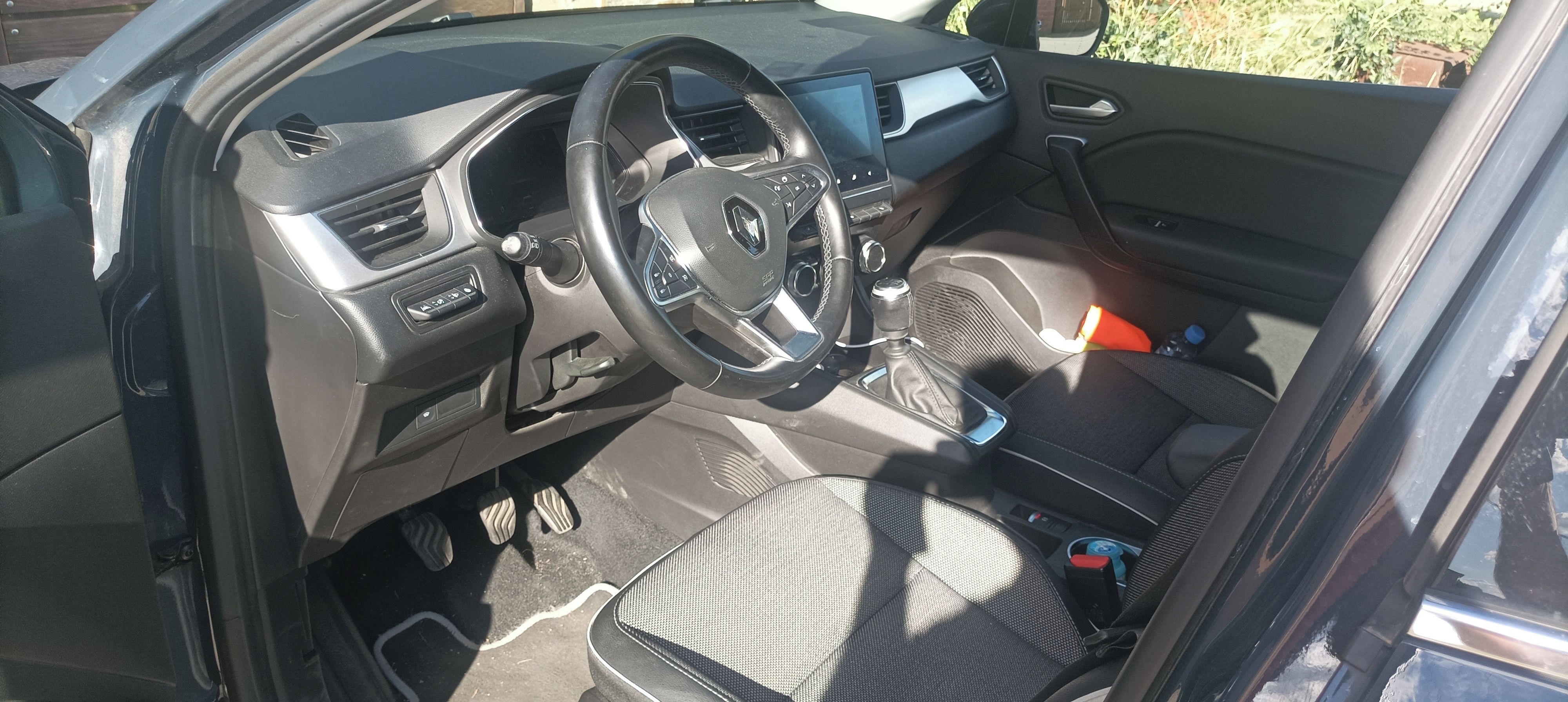 Renault Captur, Renault Captur 1.3 TCe INTENS+ - fotka 3