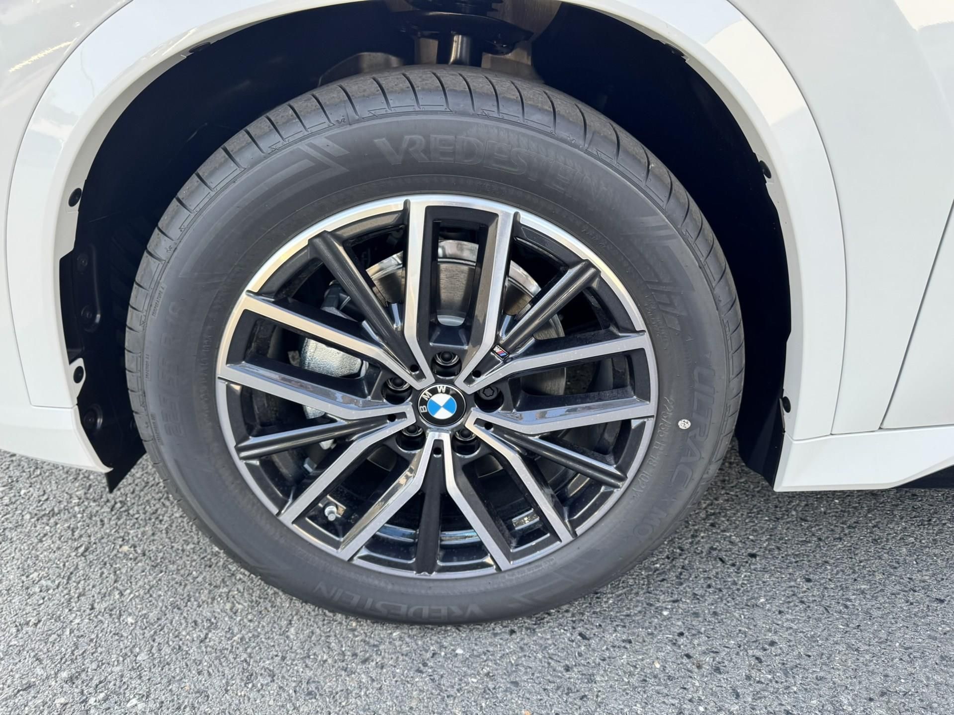 BMW X1, X1 xDrive20d - fotka 4