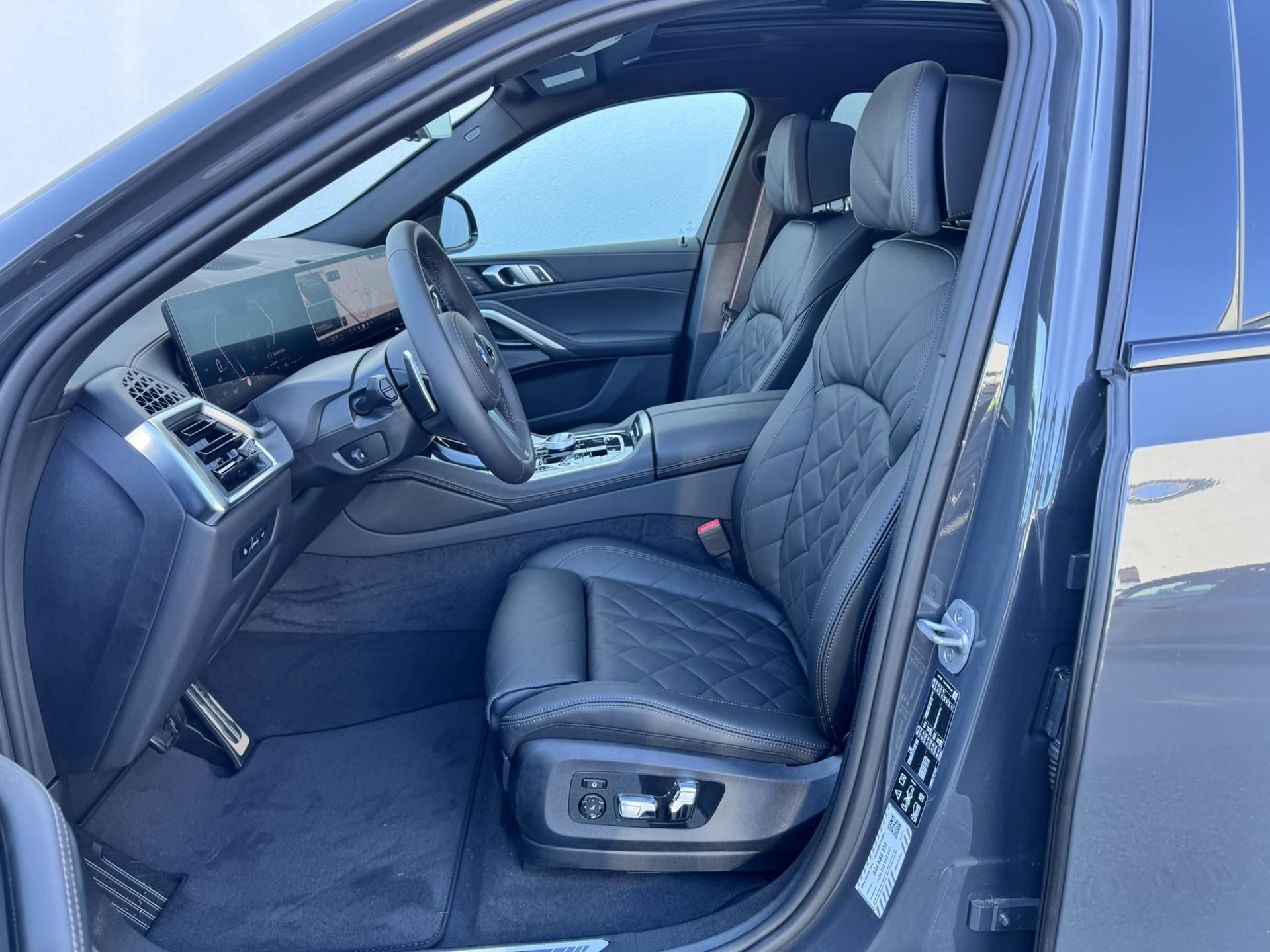 BMW X6, X6 xDrive40d - fotka 6
