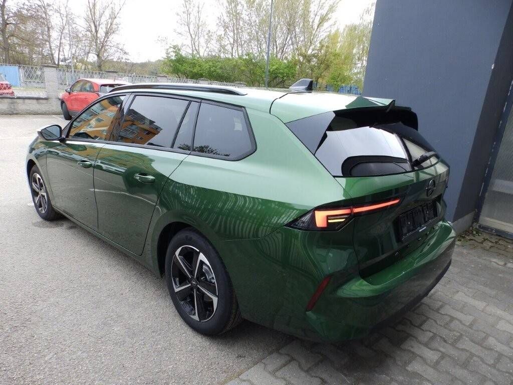 Opel Astra, Edition ST Hybrid 1.2 TU - fotka 6