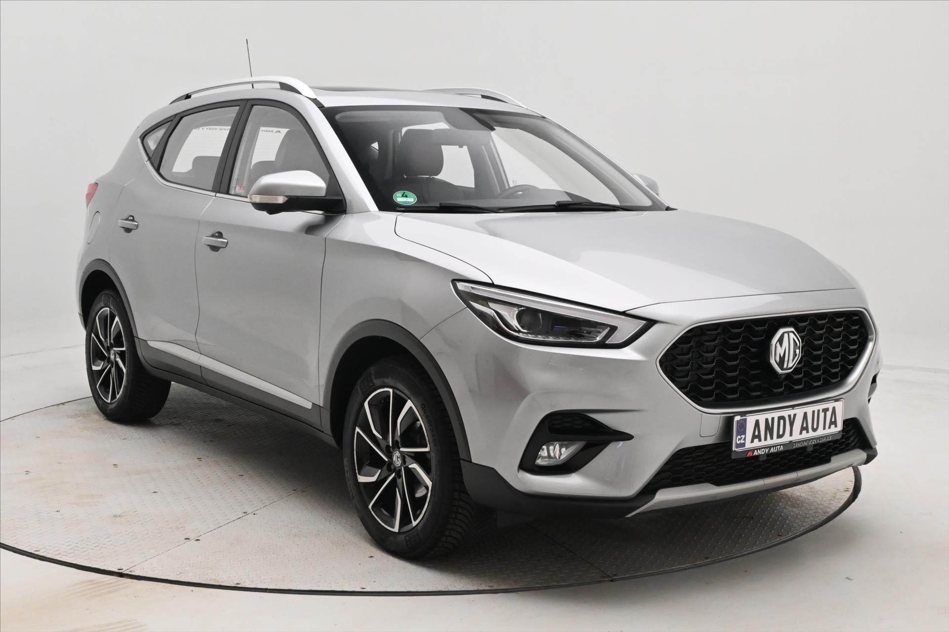 MG ZS, 1,0 TGI 82 kW Elegance Záruka - fotka 3