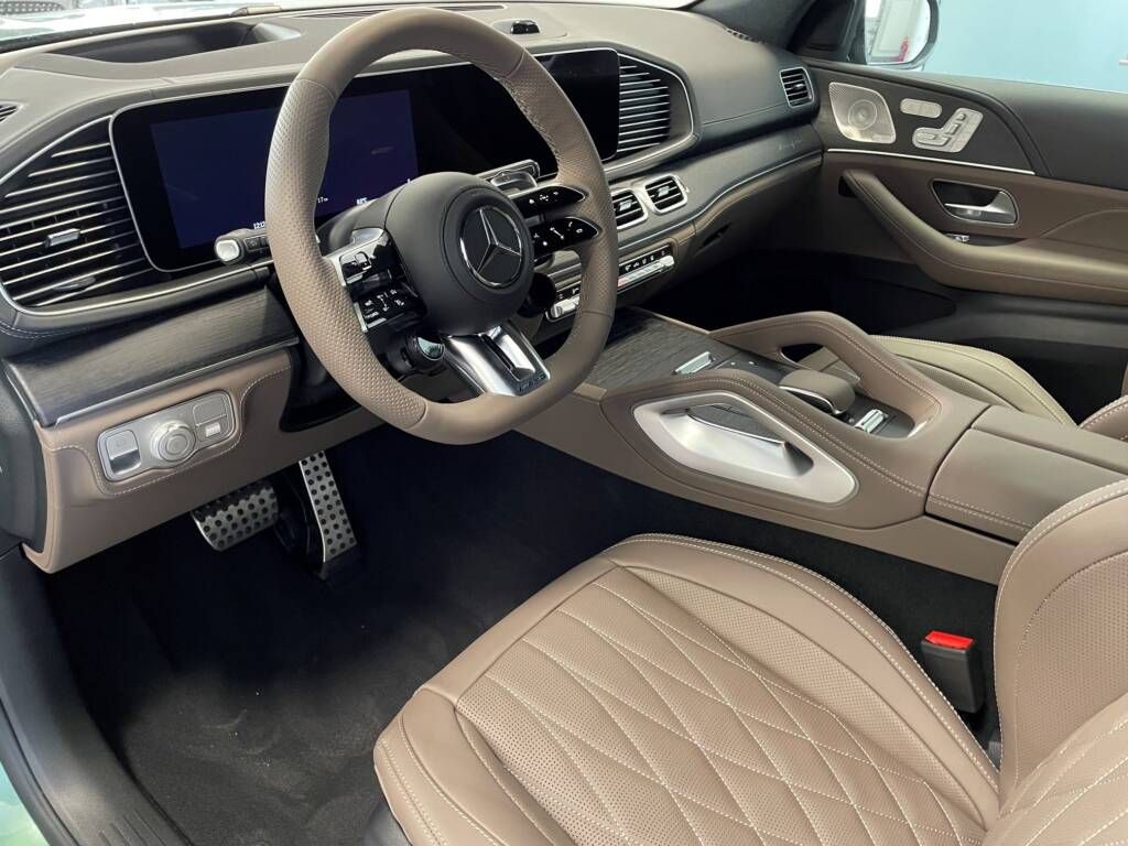 Mercedes-Benz GLS, 63 S 4MATIC+ - fotka 2