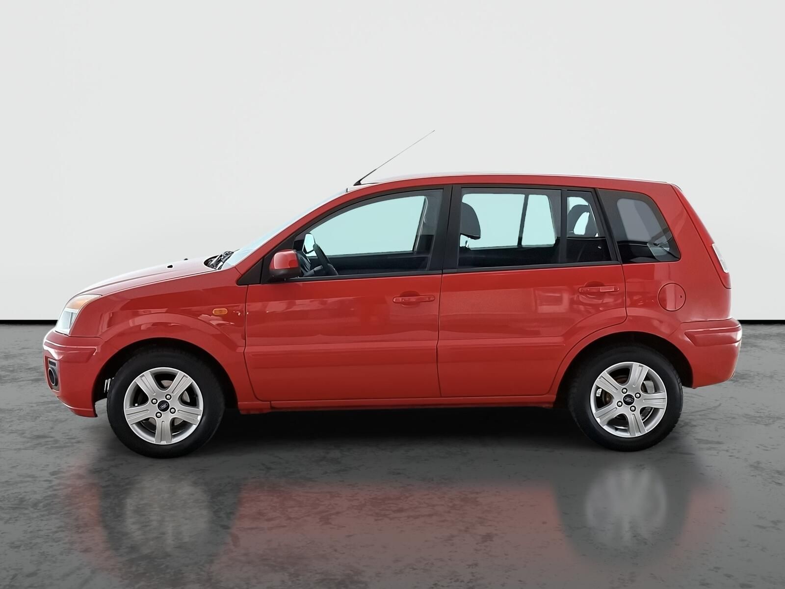 Ford Fusion, 1.4, po STK, jezdí výborně - fotka 3