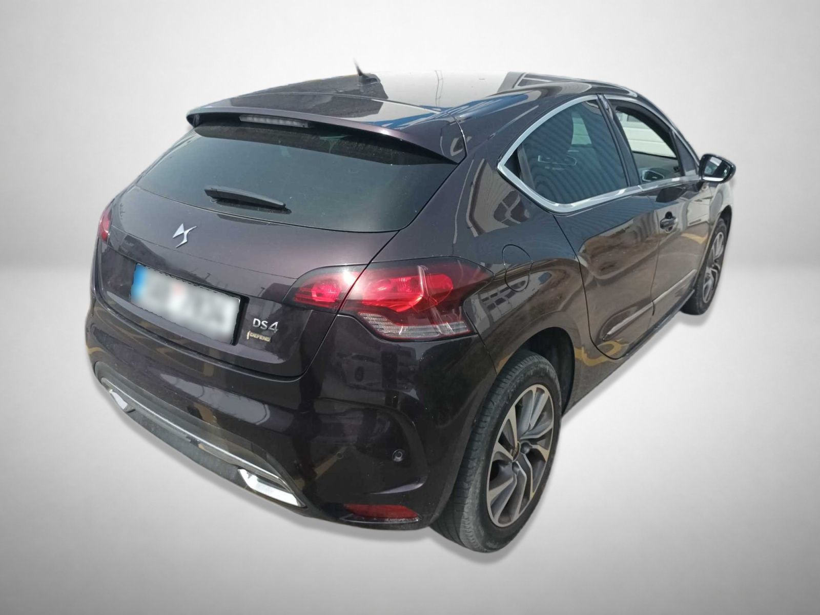 DS 4, 1.6 BlueHDi, ČR,1.maj, Navi - fotka 2