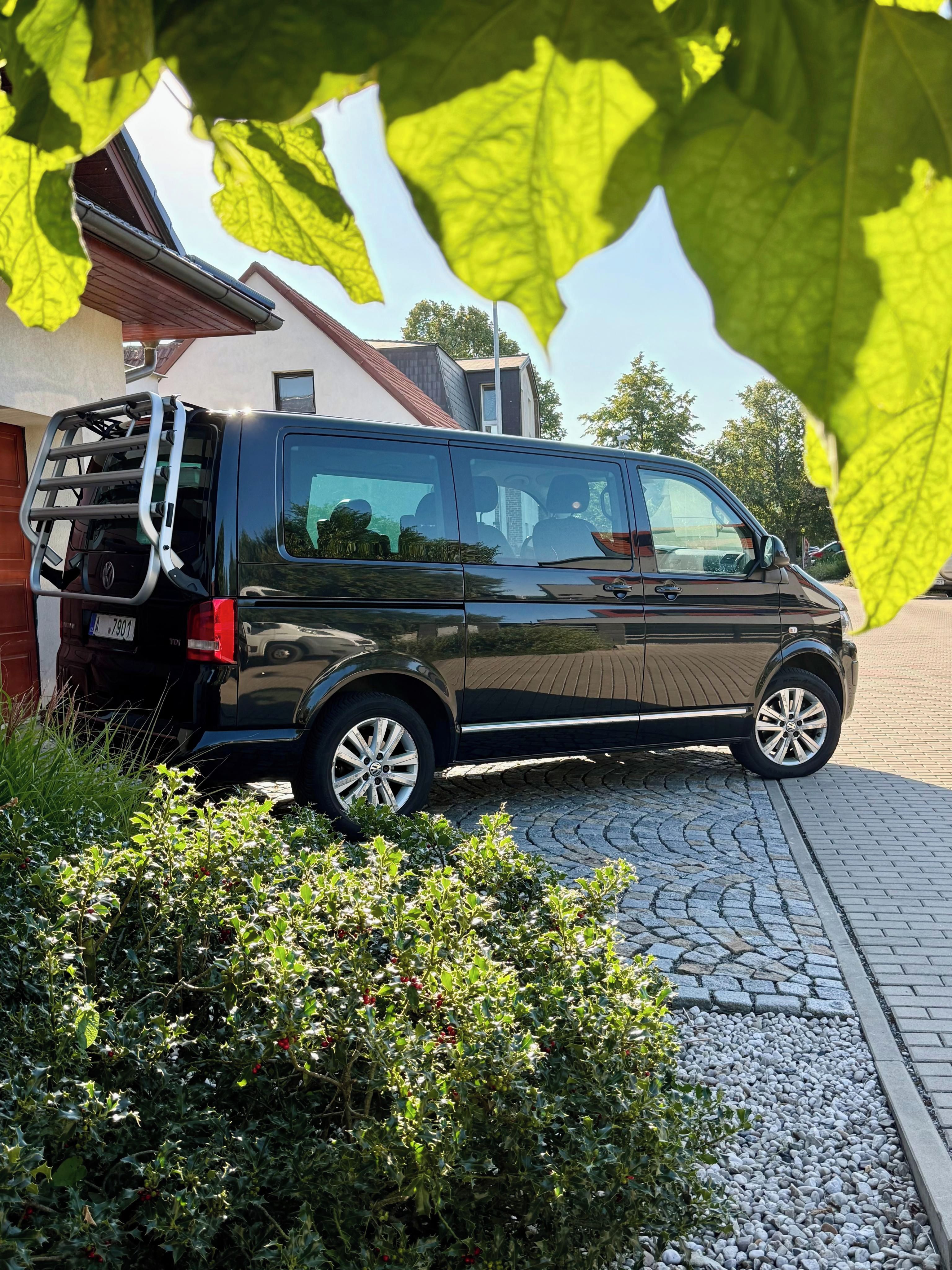 Volkswagen Multivan, 2.0 TDI 103kw 7 míst Highline