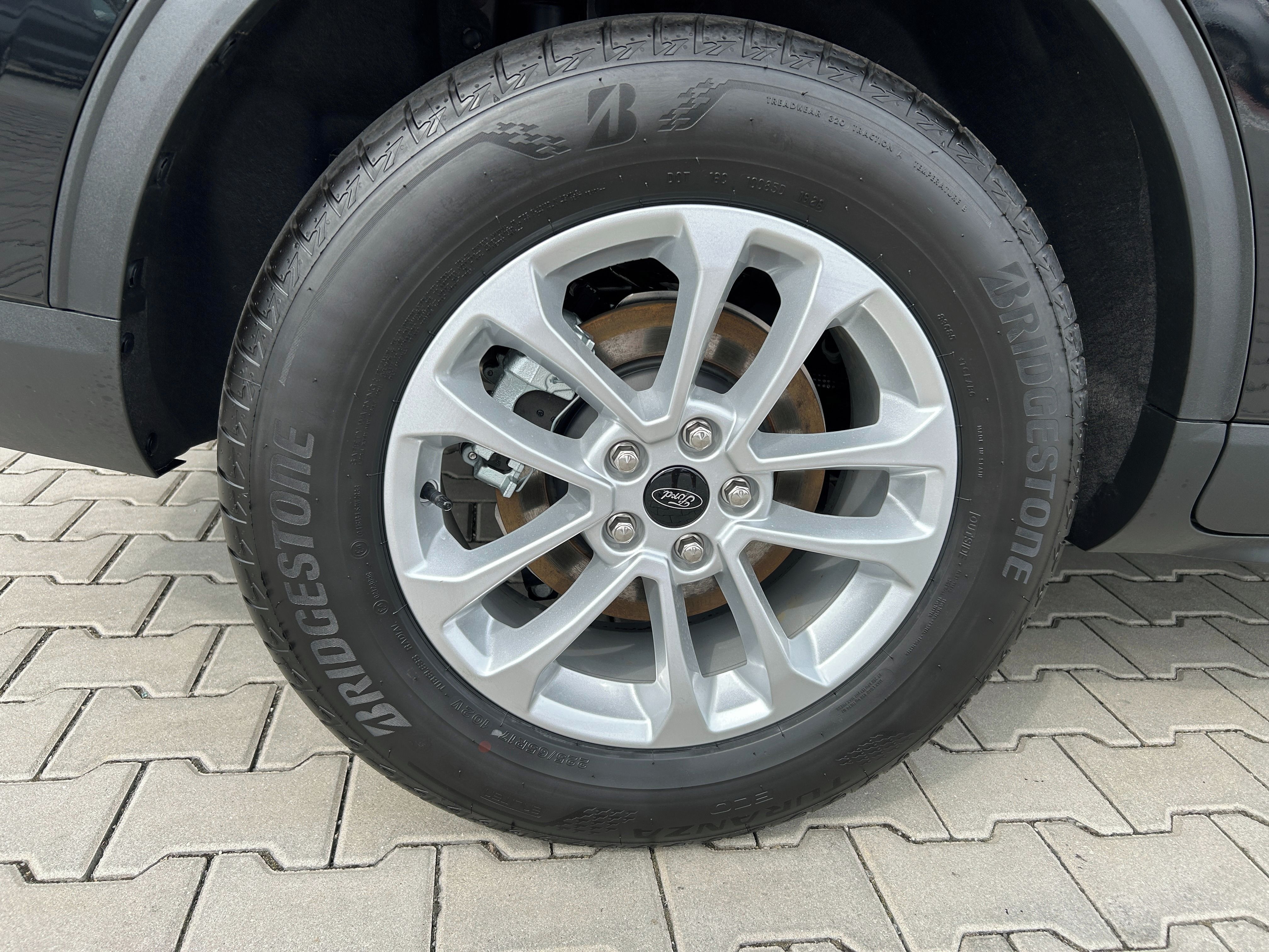 Ford Kuga, Top Edition 2.5 HEV 132 kW - fotka 6