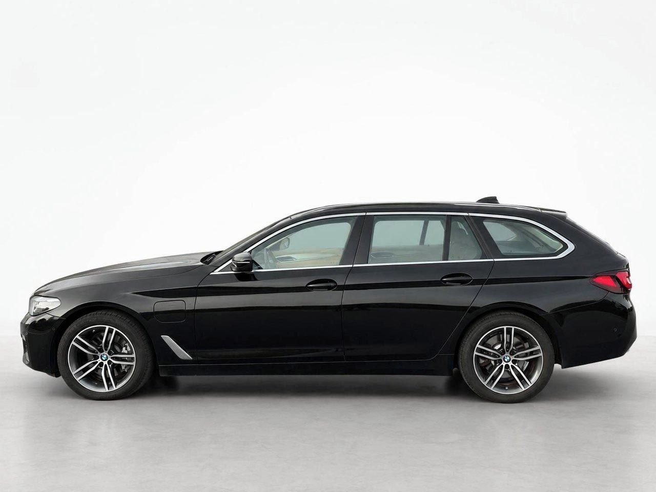 BMW Řada 5, 530e xDrive Kamera AdTempomat - fotka 2