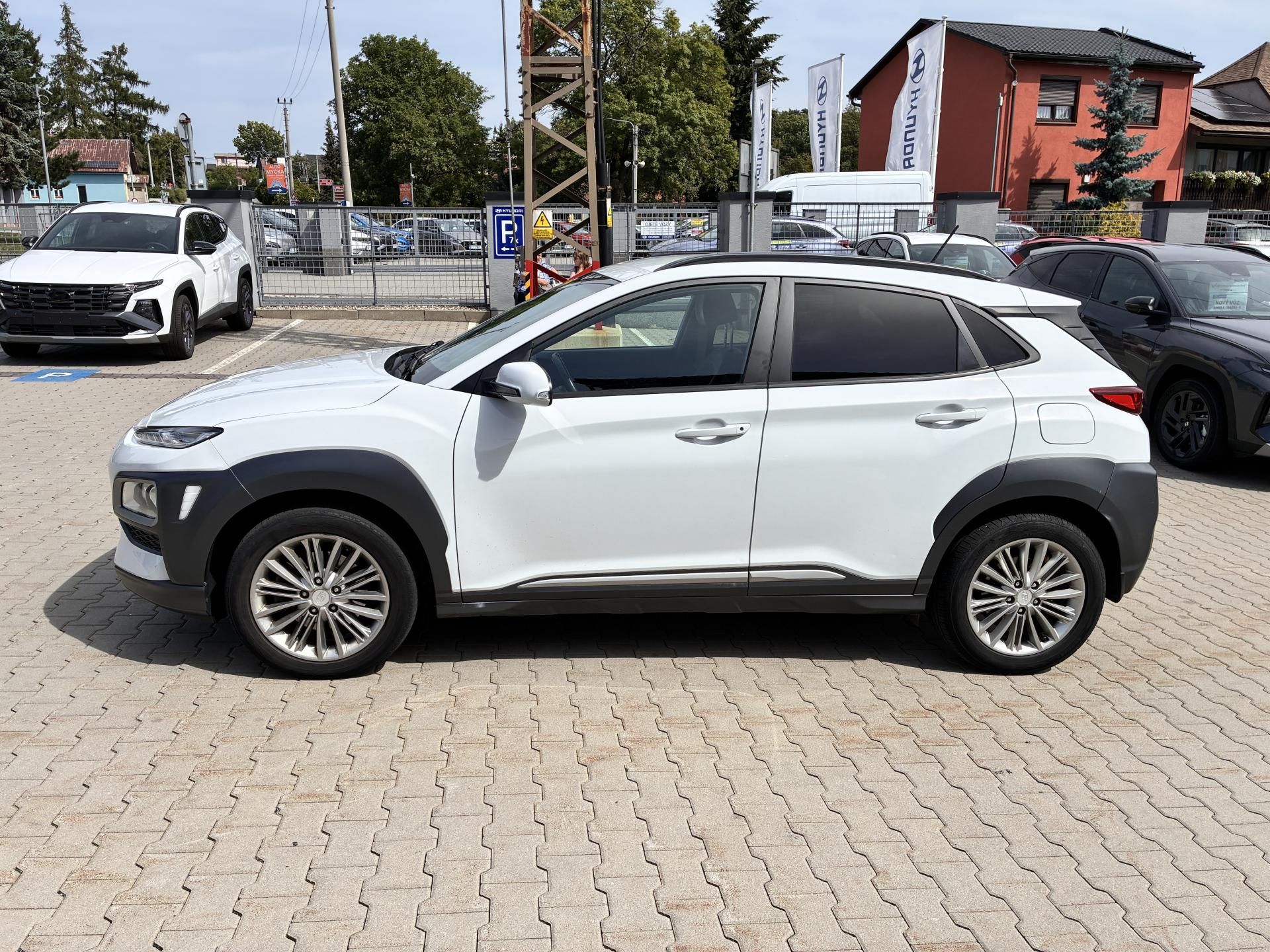 Hyundai Kona, 1.3-130KW,4X4,AUTOMAT,TAŽNÉ - fotka 4