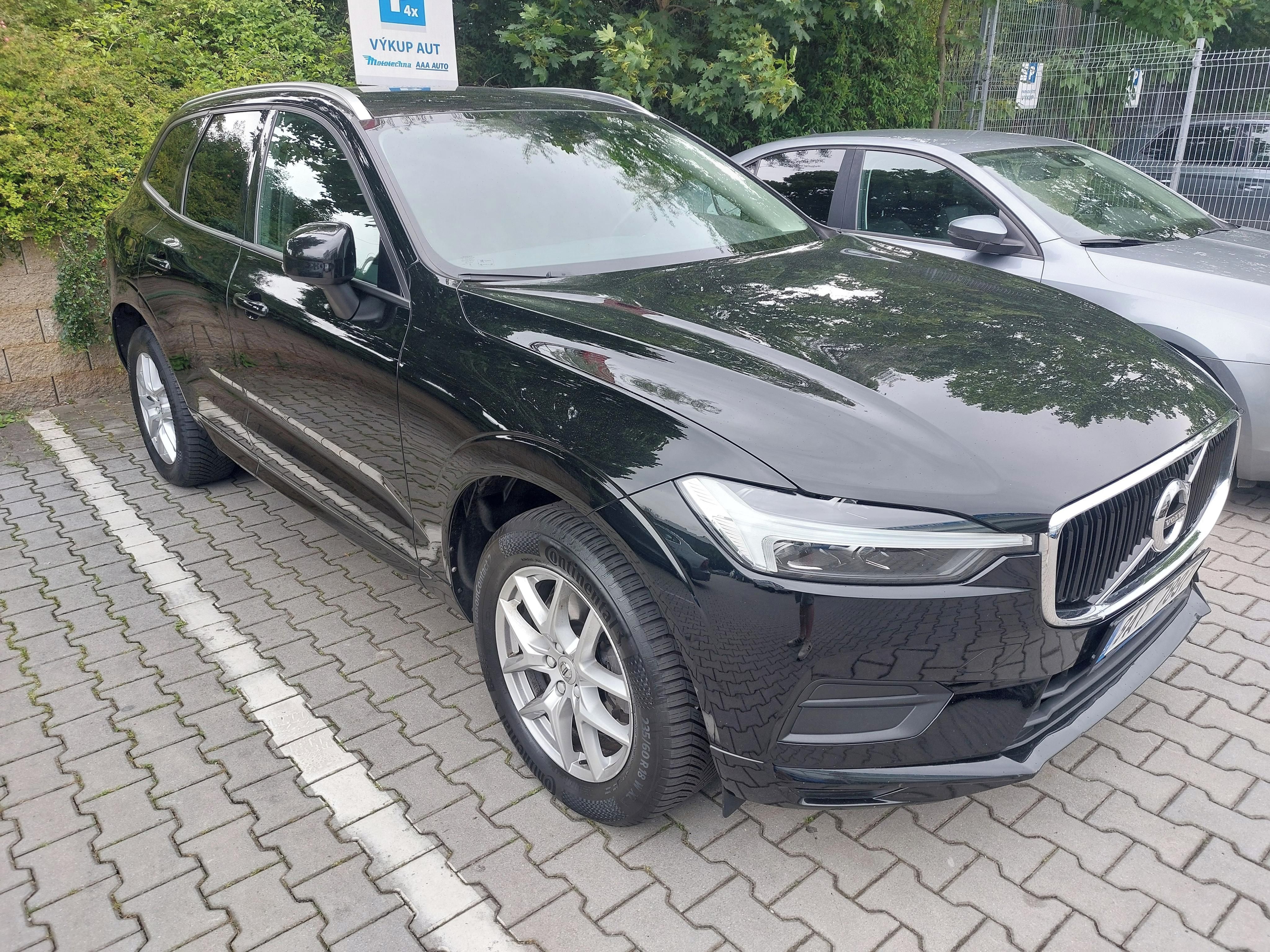 Volvo XC60 - fotka 2