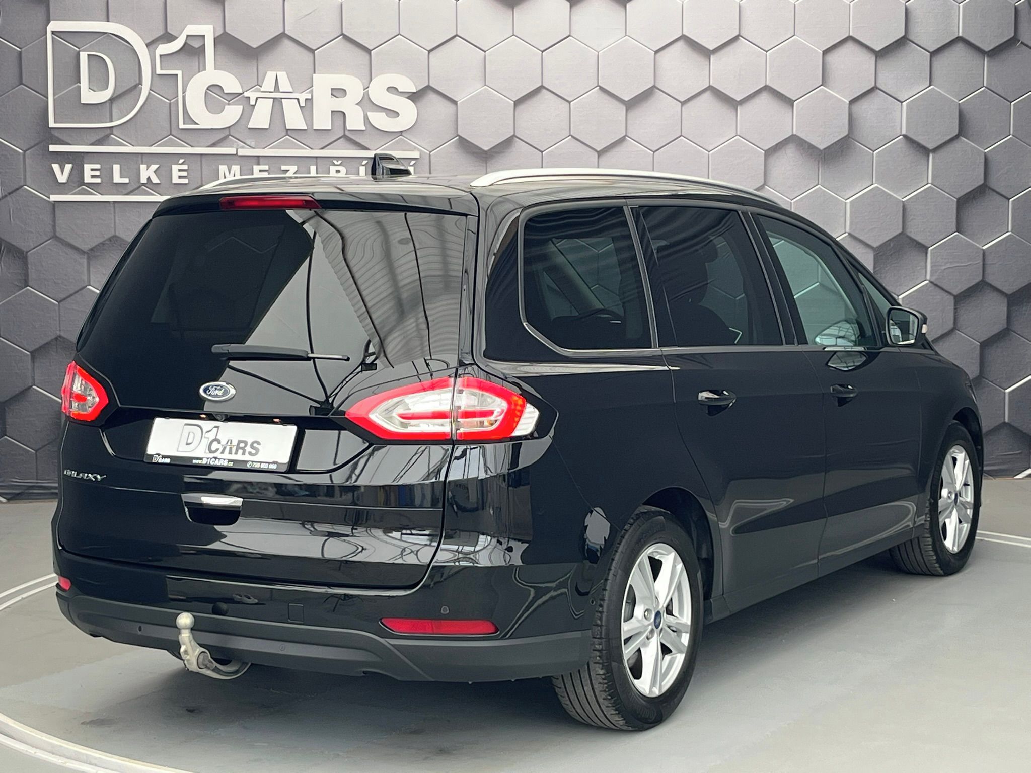 Ford Galaxy, 2.0 EB Titanium manuál nez.top - fotka 4