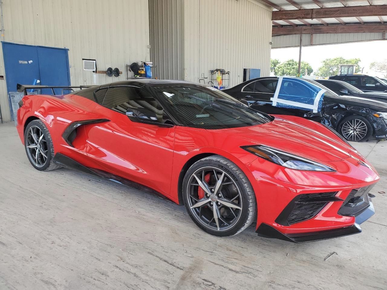 Chevrolet Corvette, Auto na cestě - fotka 2