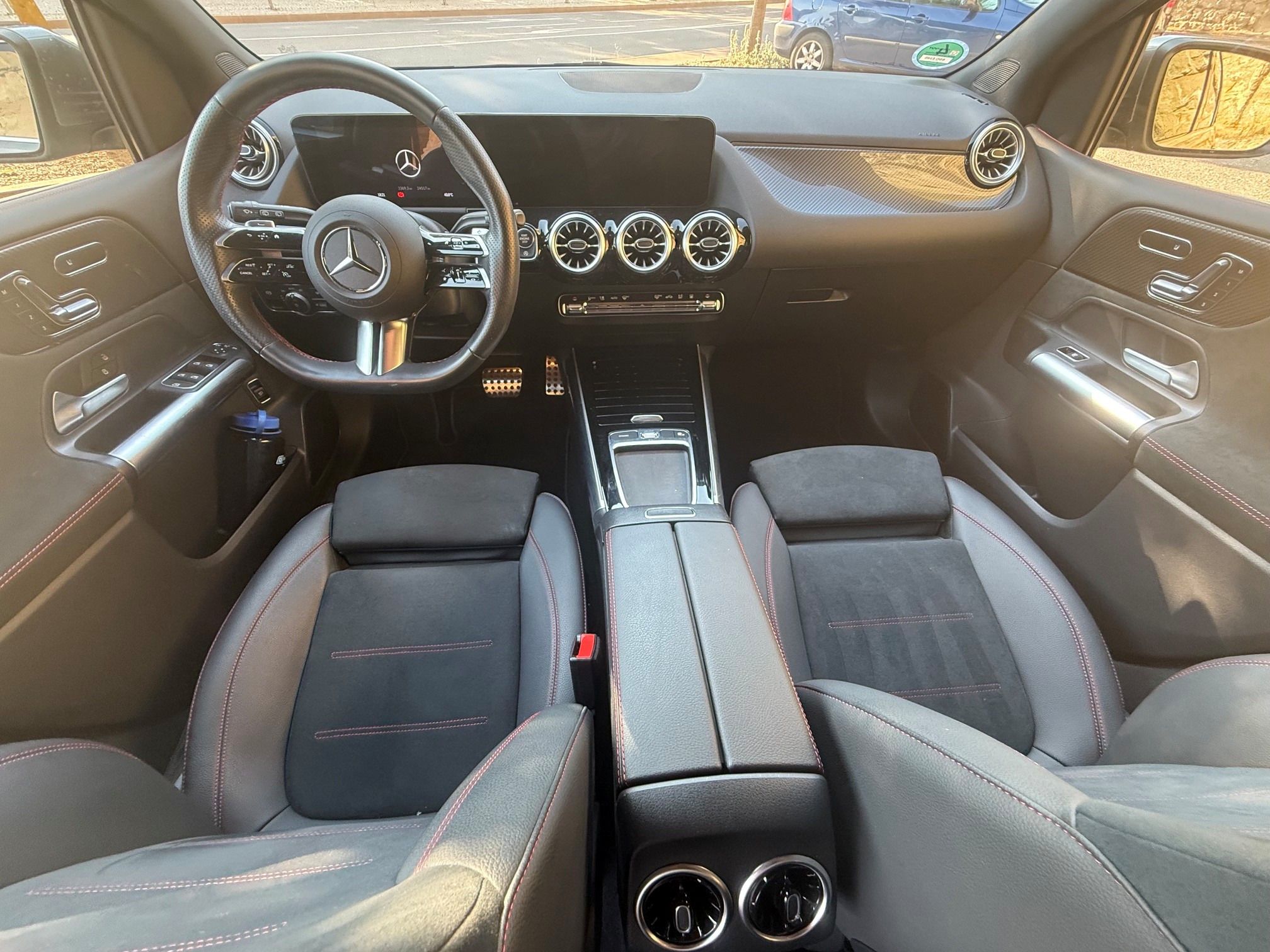 Mercedes-Benz Třídy B, AMG, tažné, nezávilé topení - fotka 5