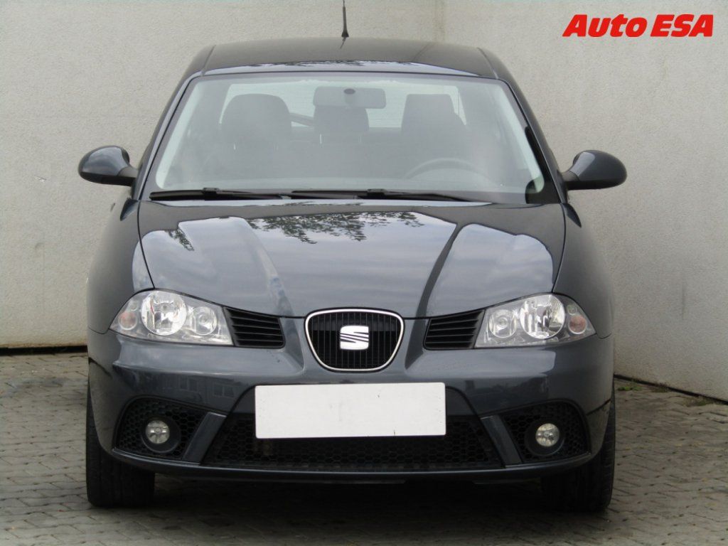 Seat Ibiza, 1.2i - fotka 2