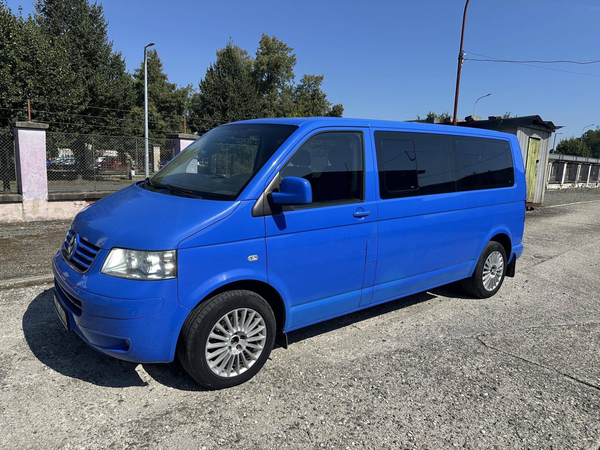 Volkswagen Caravelle, 2.5 TDI 128kw 4x4 8 míst - fotka 4