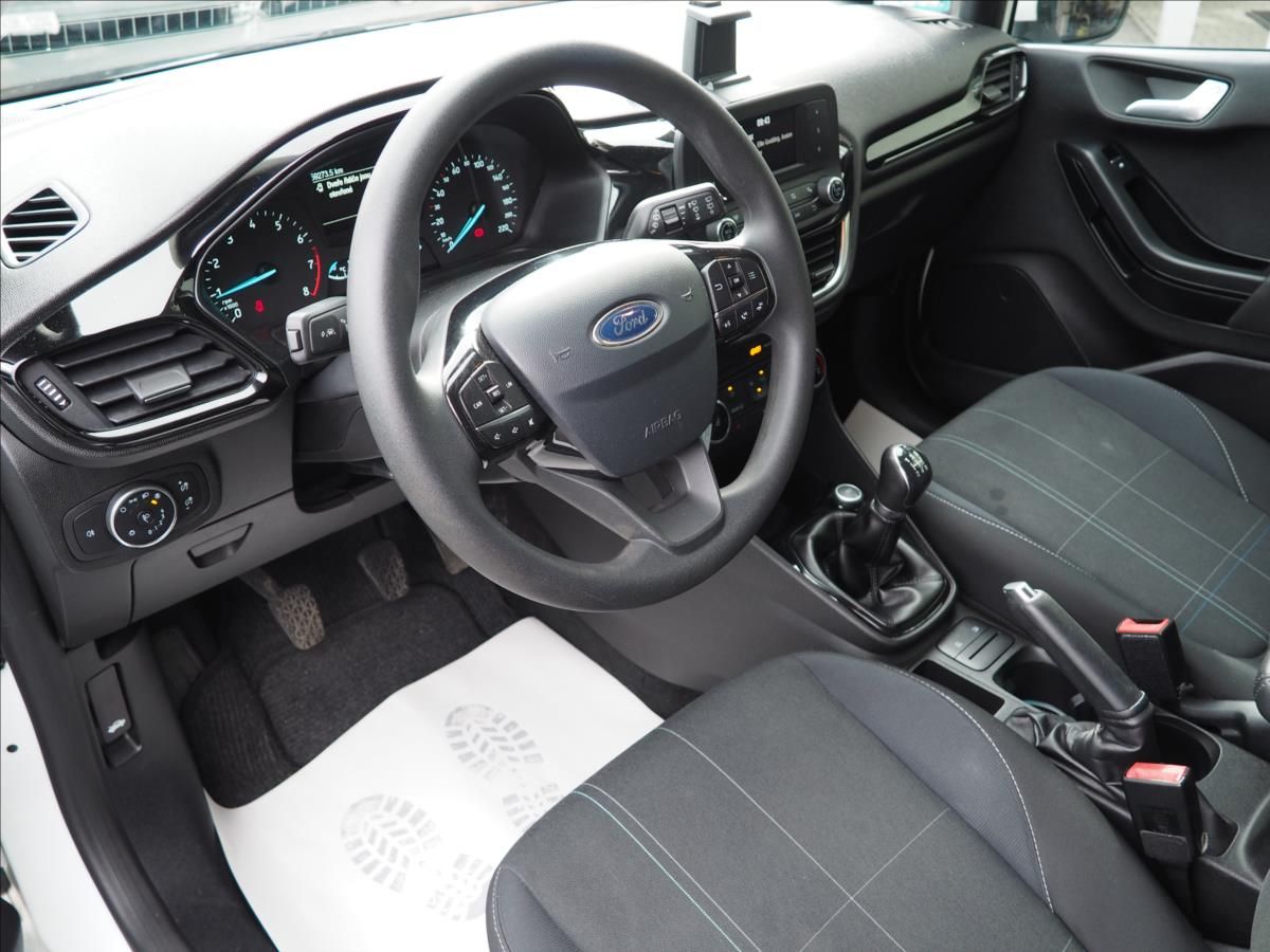 Ford Fiesta, 1,1 Ti-VCT Duratec - fotka 5