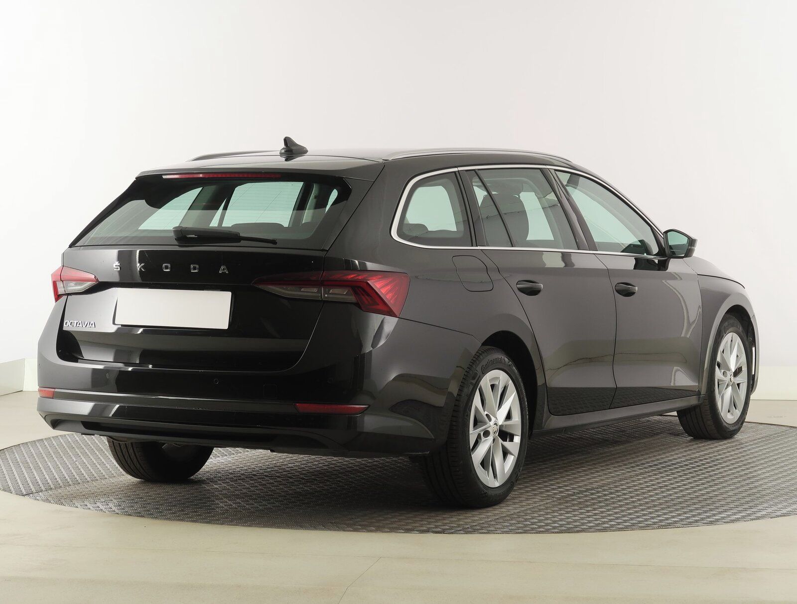 Škoda Octavia, 2.0 TDI, Ambition, Automat - fotka 5