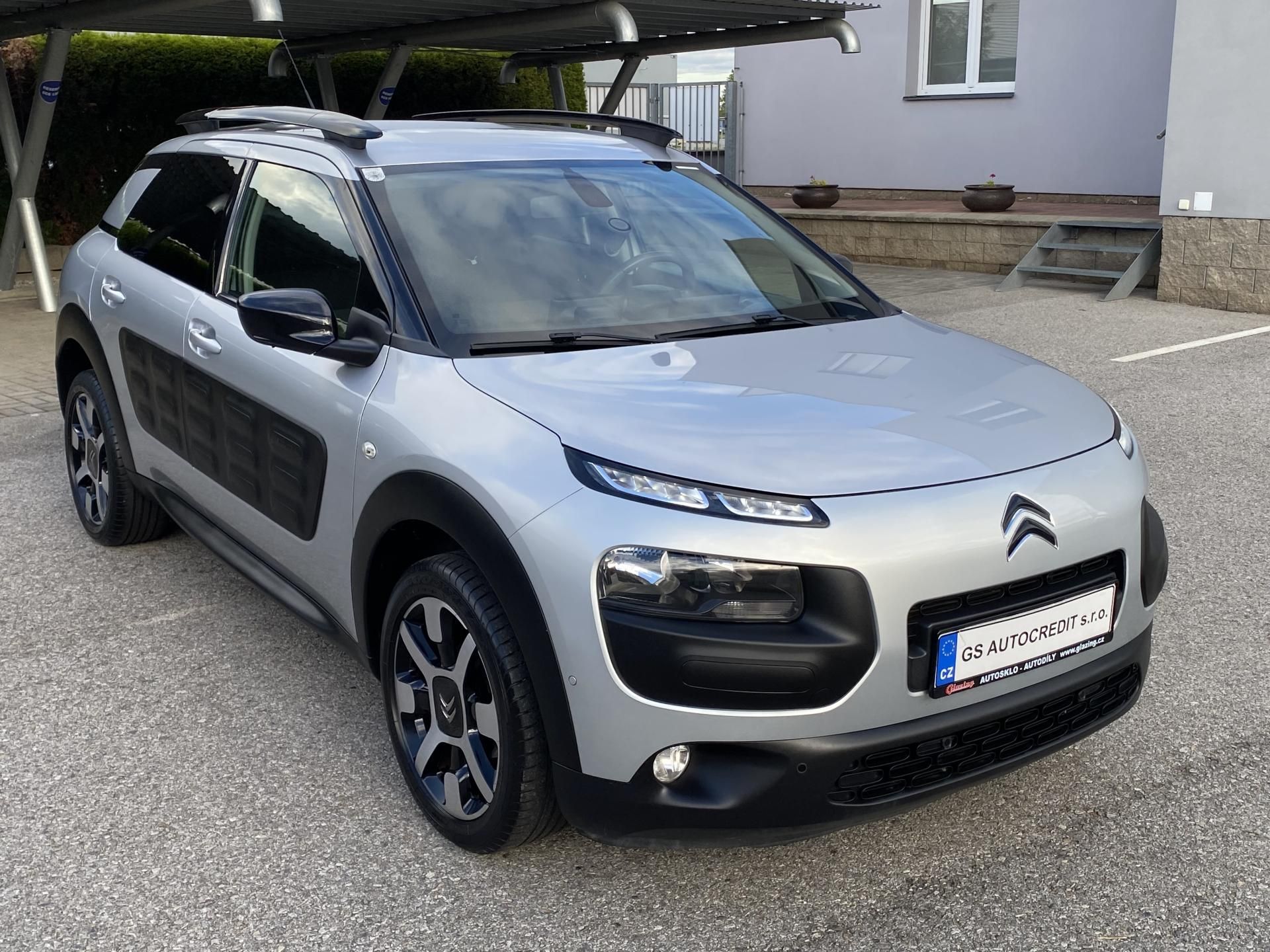 Citroën C4 Cactus, 1,2 PT - Shine - Automat - fotka 3