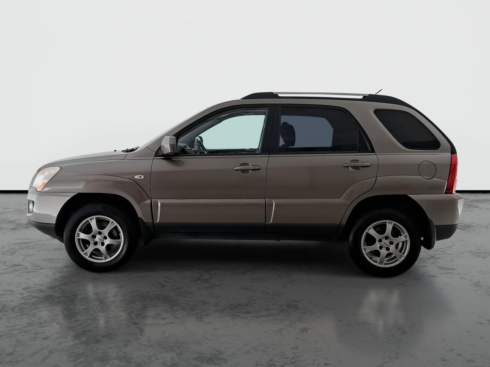 Kia Sportage, 2.0 16V, 4X4, ČR,1.maj, Tažné - fotka 3