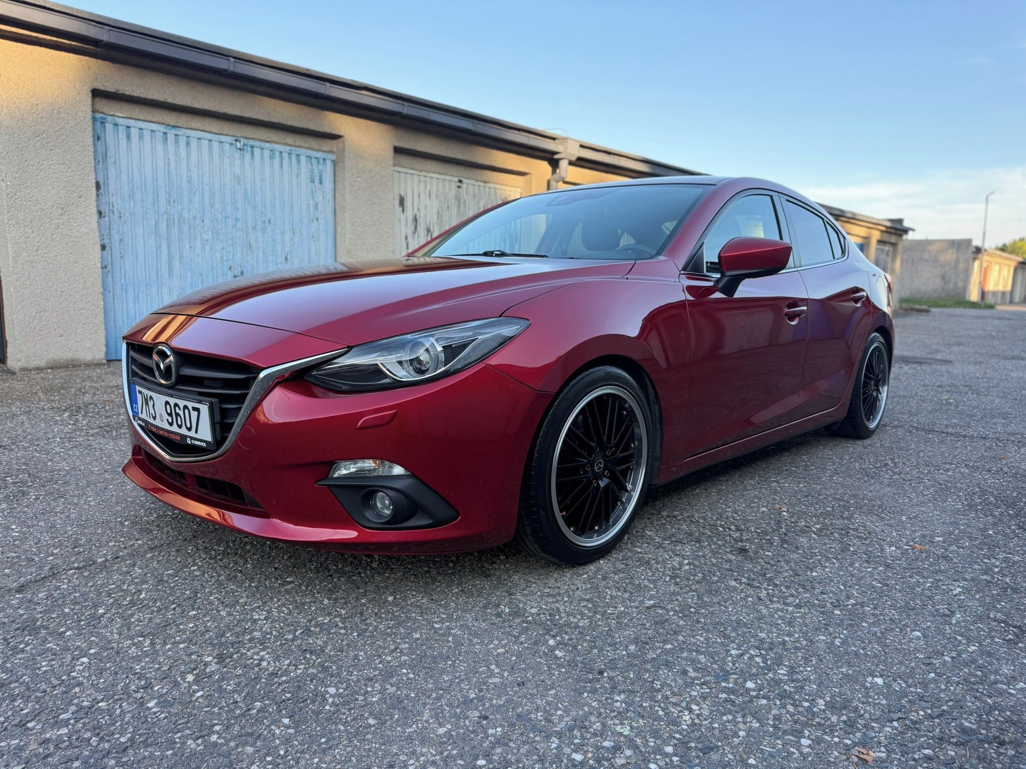 Mazda 3, 2.0 SkyActiv-G, 2 sady kol - fotka 3