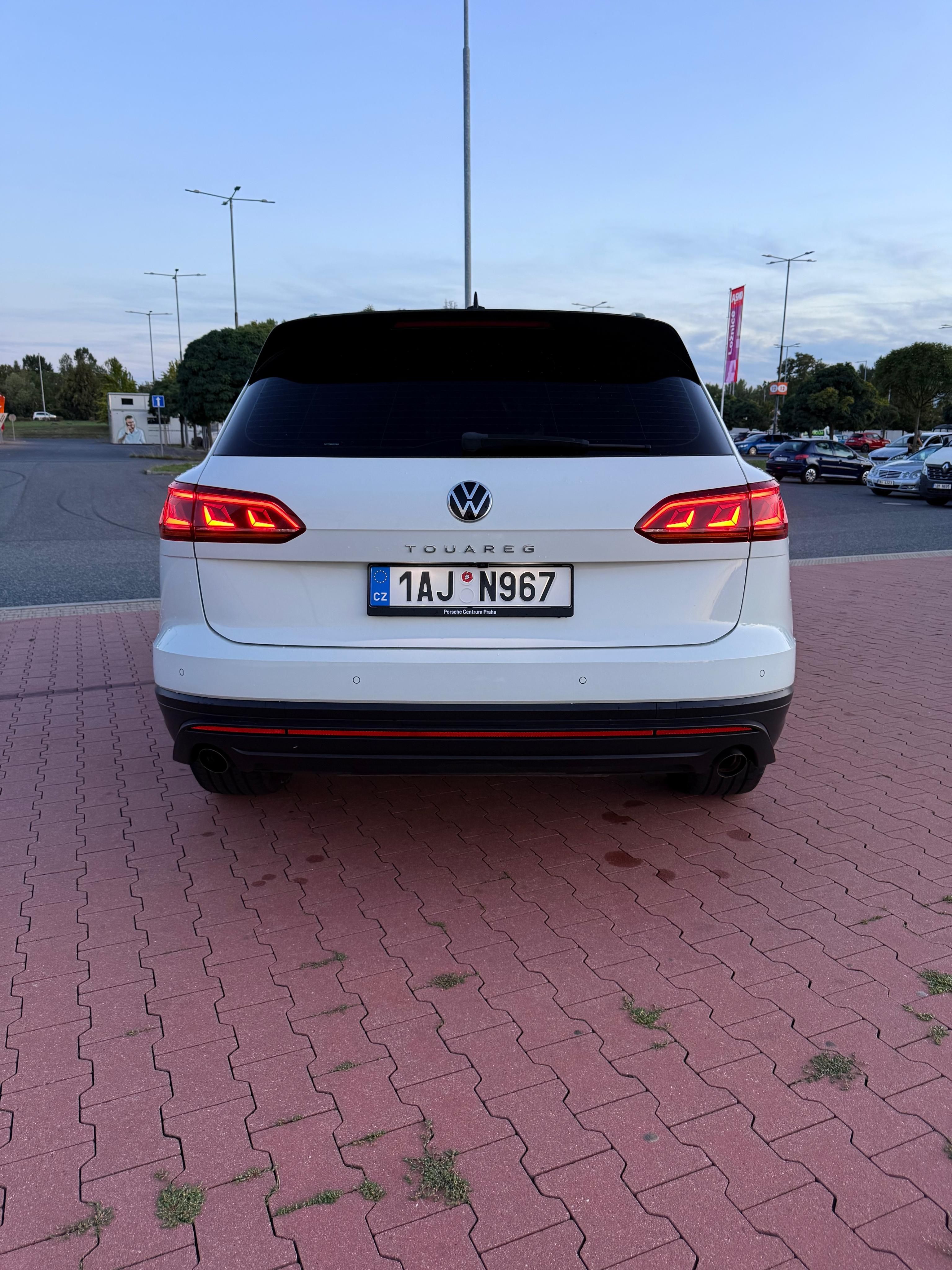 Volkswagen Touareg, VW Touareg, 170kw, 3.0TDI - fotka 6