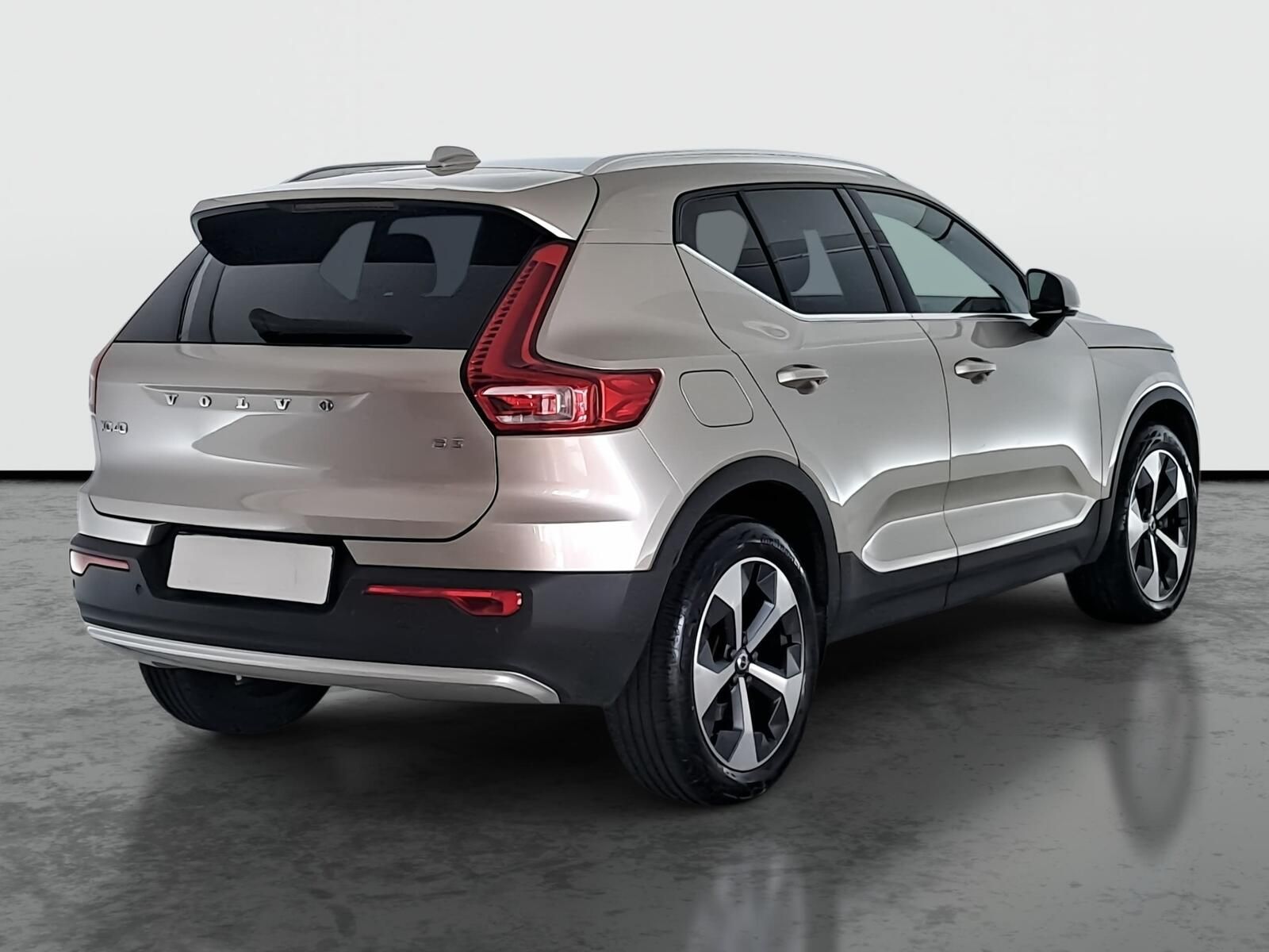Volvo XC40, B3, Plus, Automat, ČR,1.maj - fotka 5