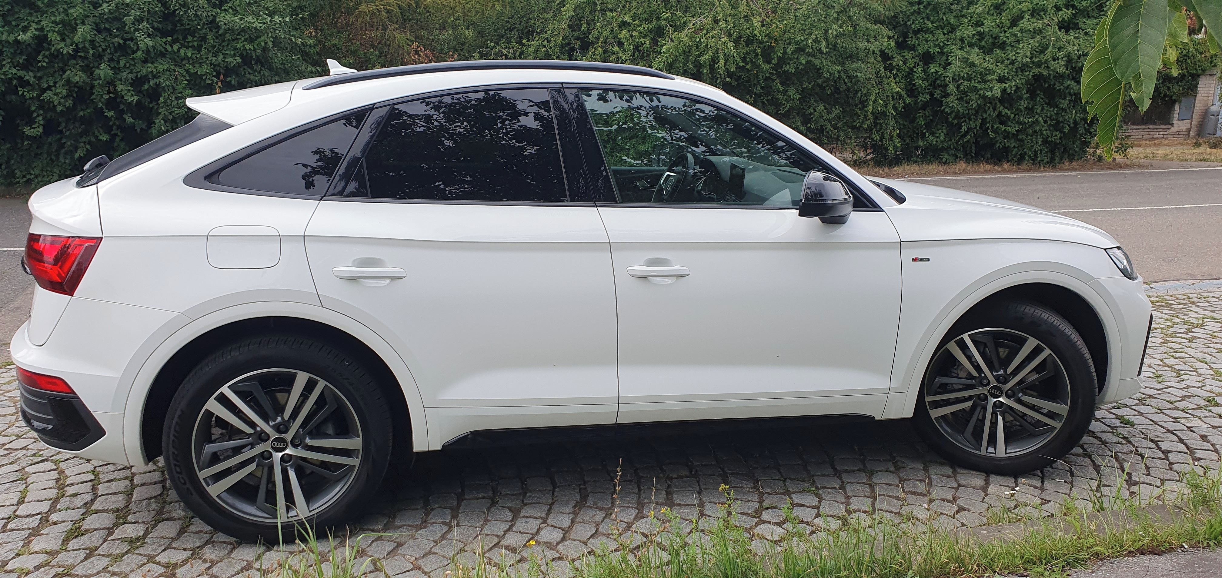 Audi Q5, 40TDI 4X4 150kW/S-LINE/DPH/ČR - fotka 6