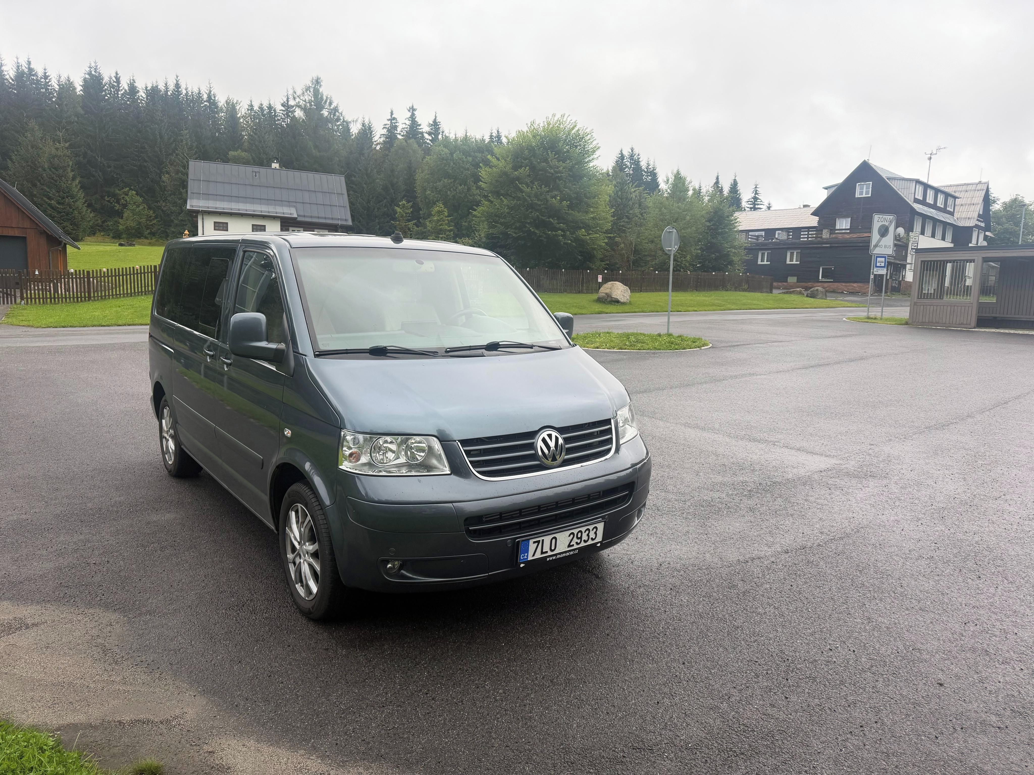 Volkswagen Multivan, 2,5 TDI HIGHLINE