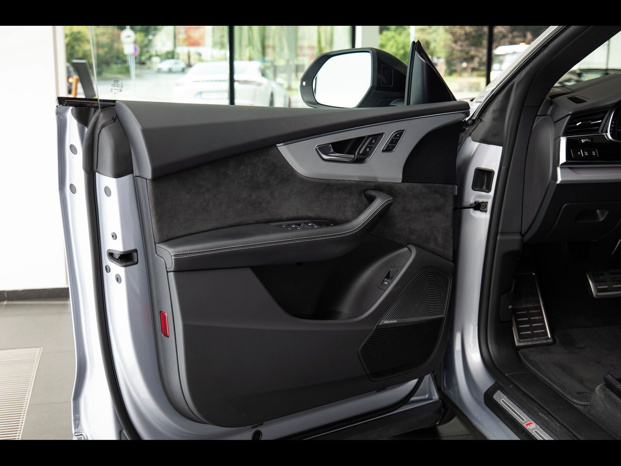Audi SQ8, 4.0 TDI/Bang&Olufsen/360/Pano - fotka 6