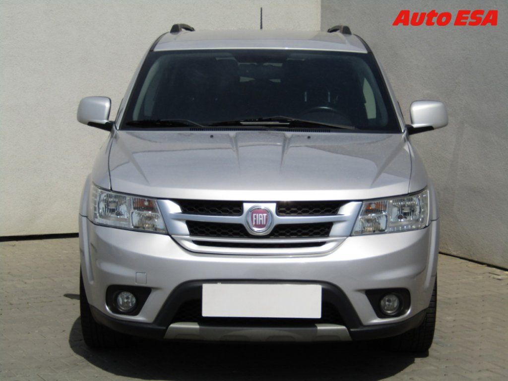Fiat Freemont, 2.0 MultiJet 4x4 7míst - fotka 2