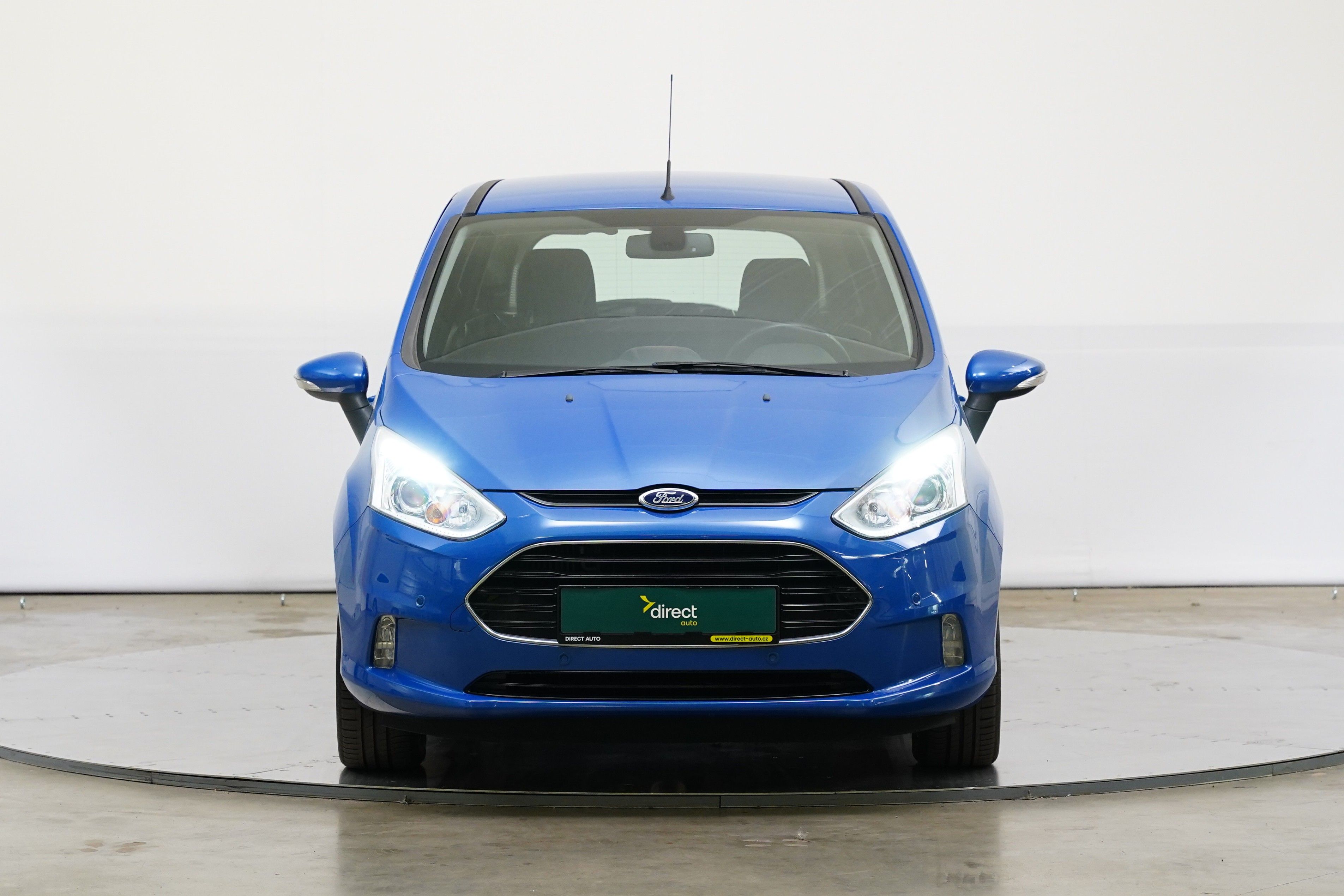 Ford B-MAX, 1.0 EcoBoost 92 kW Titanium - fotka 4
