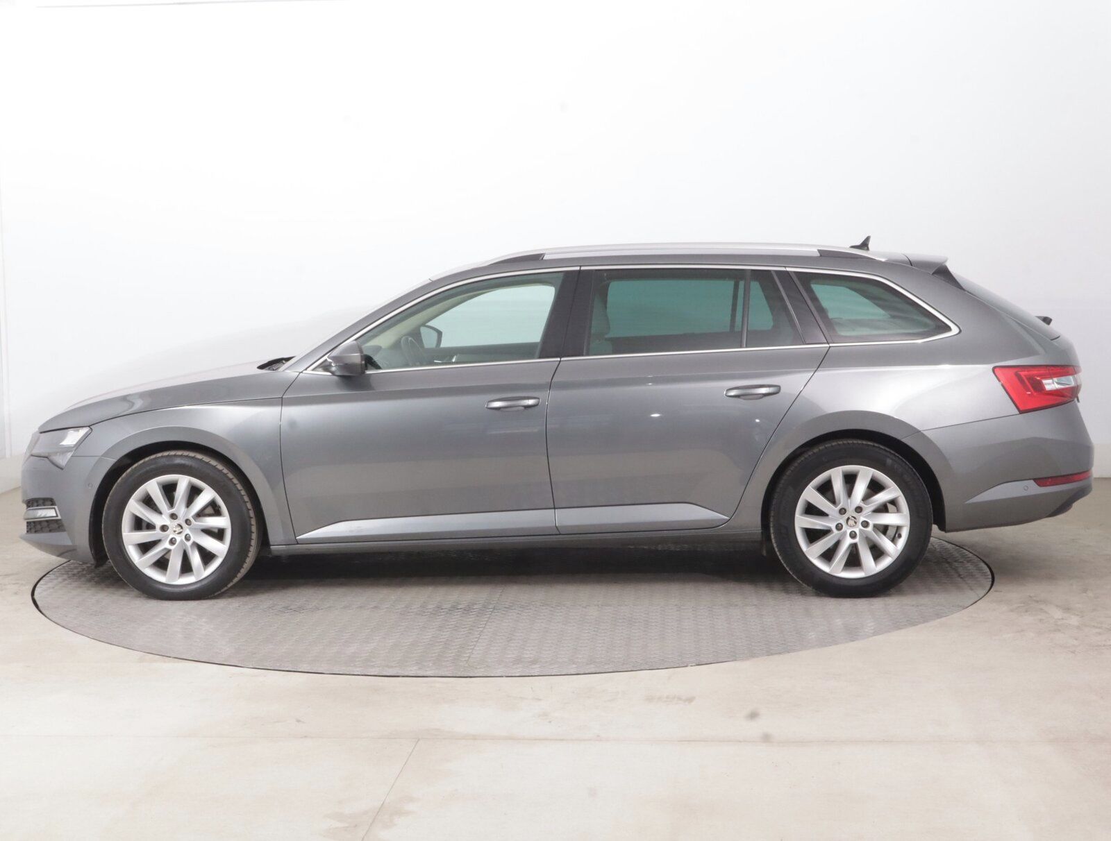 Škoda Superb, 2.0 TDI, Style, Automat - fotka 3